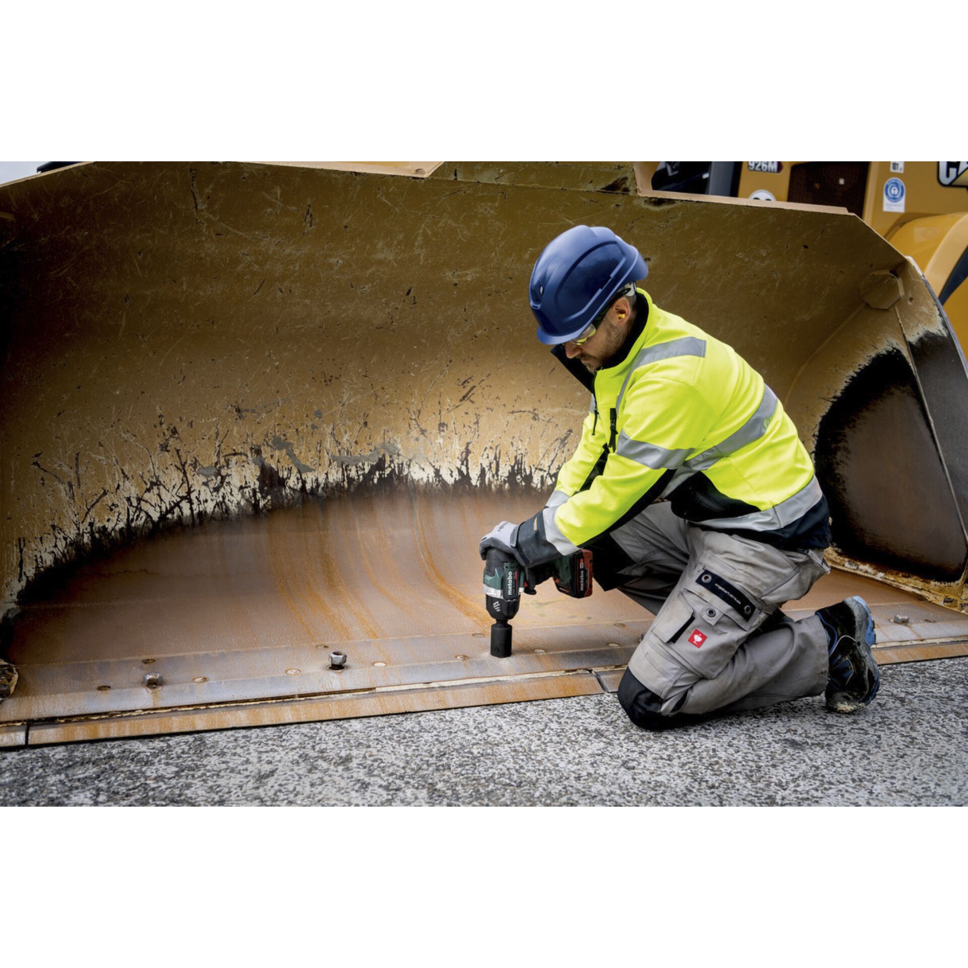 Person, Arbeiter, Helm, Schutzhelm, Schuh