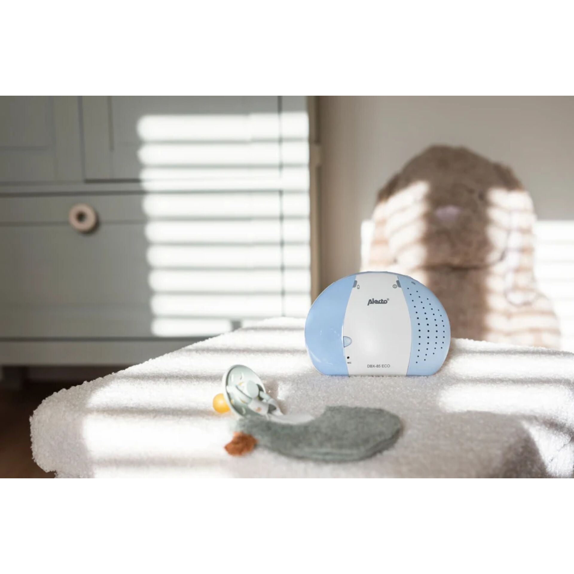 Baby monitor, humidifier, blue device, compact, electronics