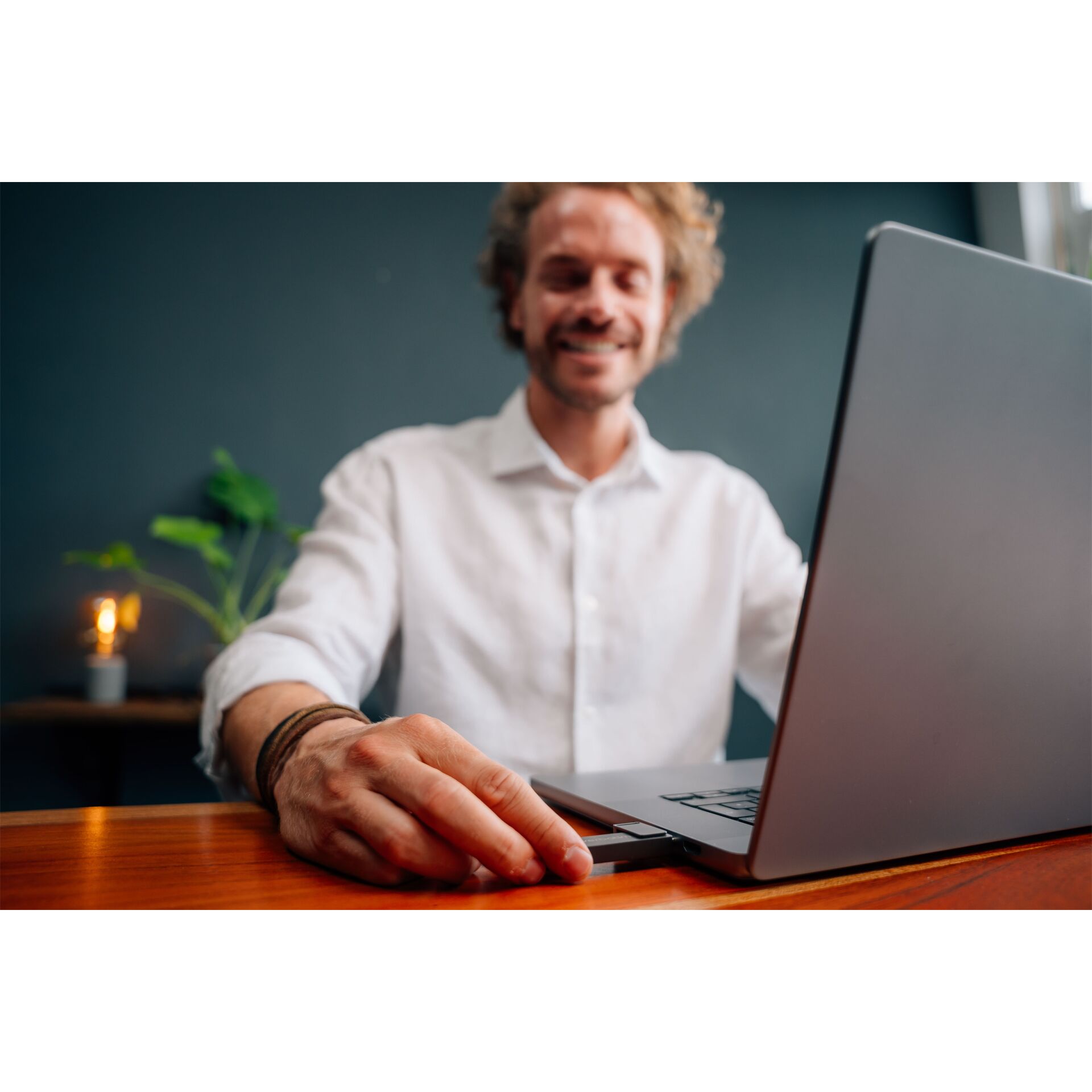 Computer, Elektronik, Laptop, PC, Gesicht