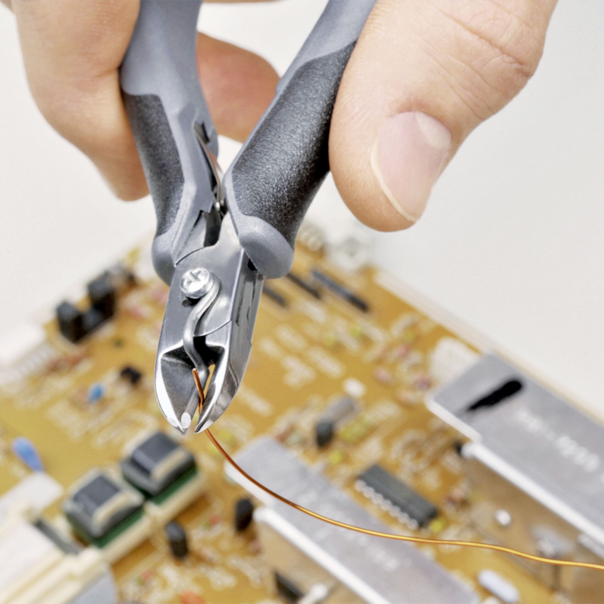 Elektronik, Hardware