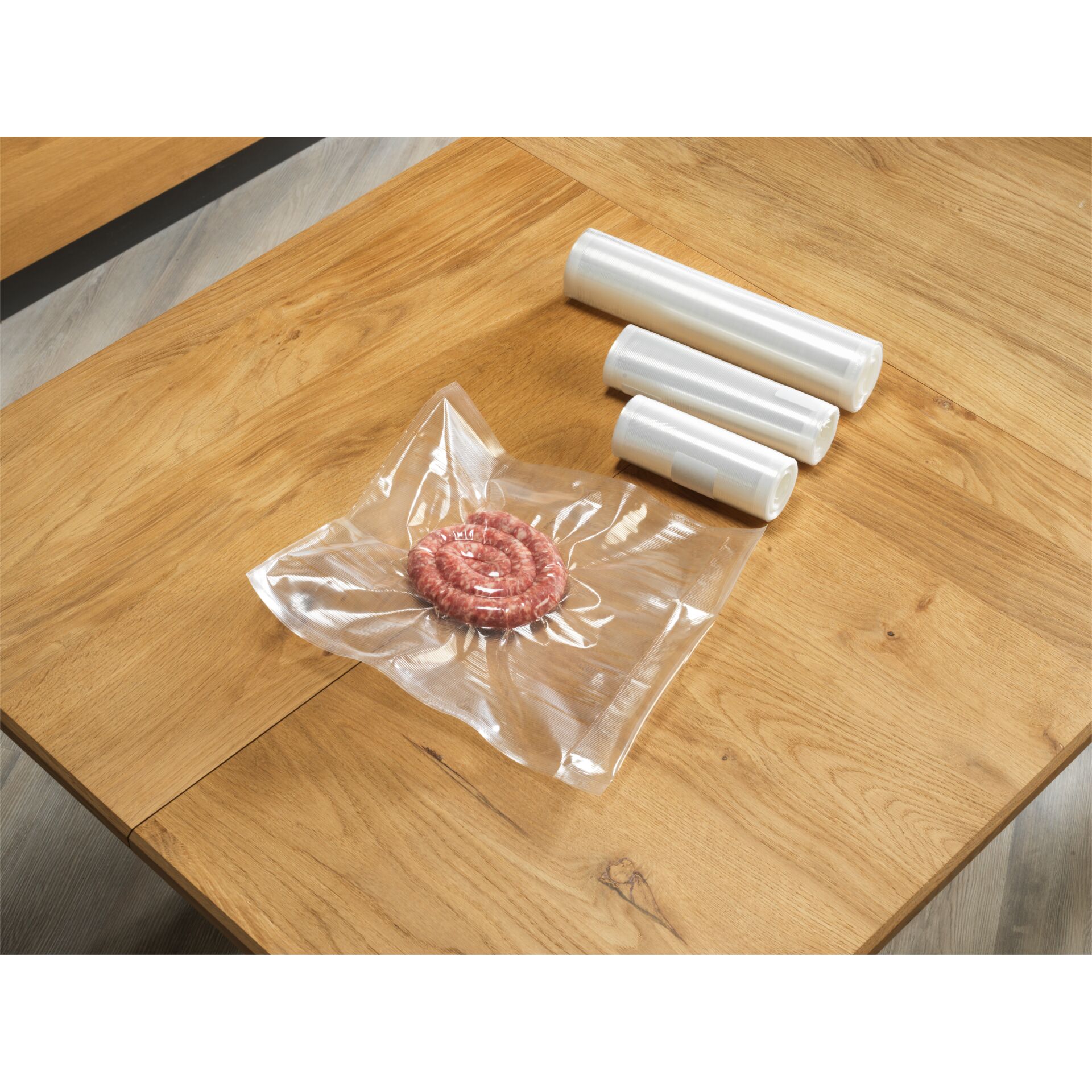 Wurst, Rindfleisch, Durchschnittliche Größe, Luftdicht verpackt, Schutzfolie