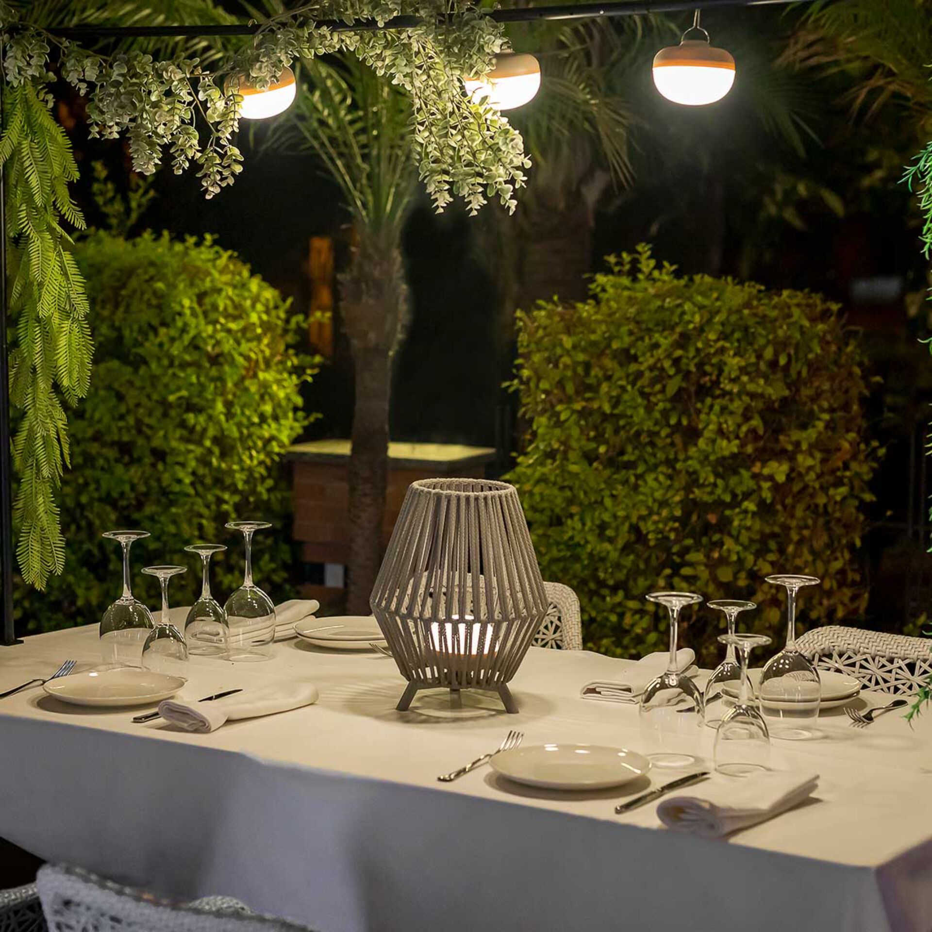 Moebel, Tabelle, Tischplatte, Esstisch, Gabel