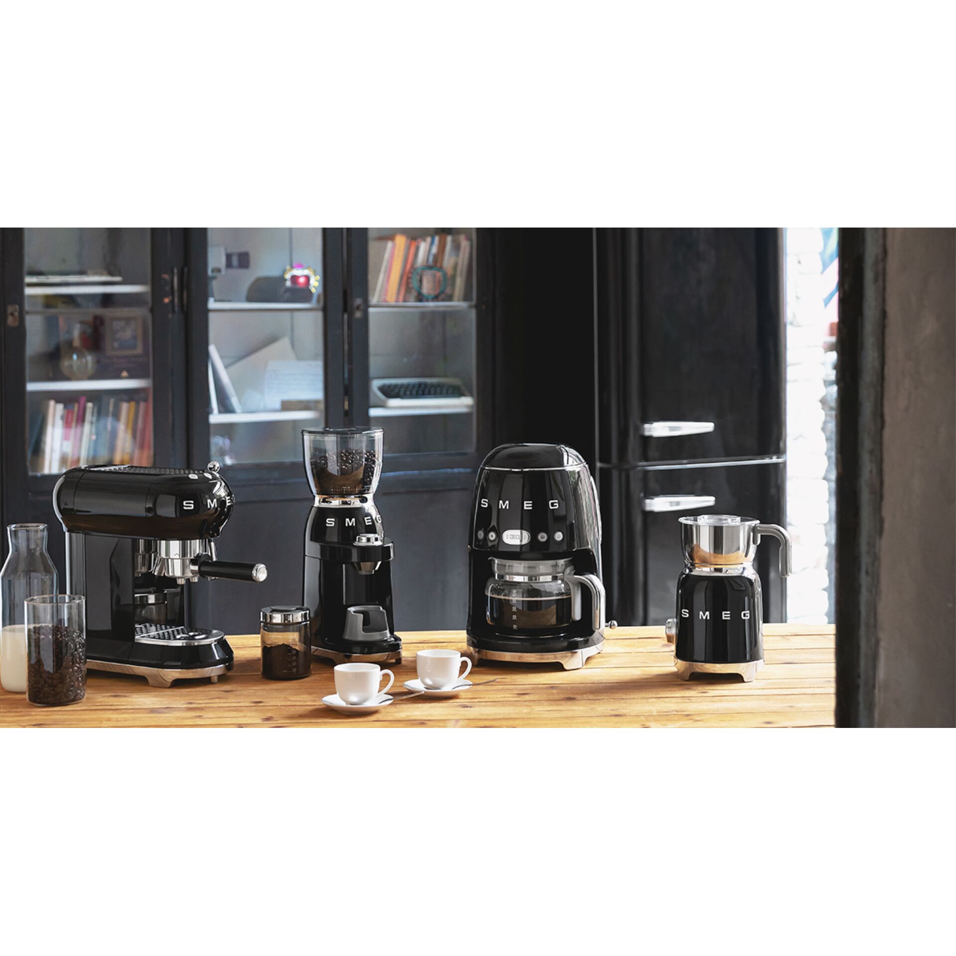 Pokal, Gerät, Elektrisches Gerät, Mischer, Pokal, Gerät, Elektrisches Gerät, Mischer, Pokal, Gerät, Elektrisches Gerät, Mischer, Pokal, Gerät, Elektrisches Gerät, Mischer, Pokal, Gerät, Elektrisches Gerät, Mischer