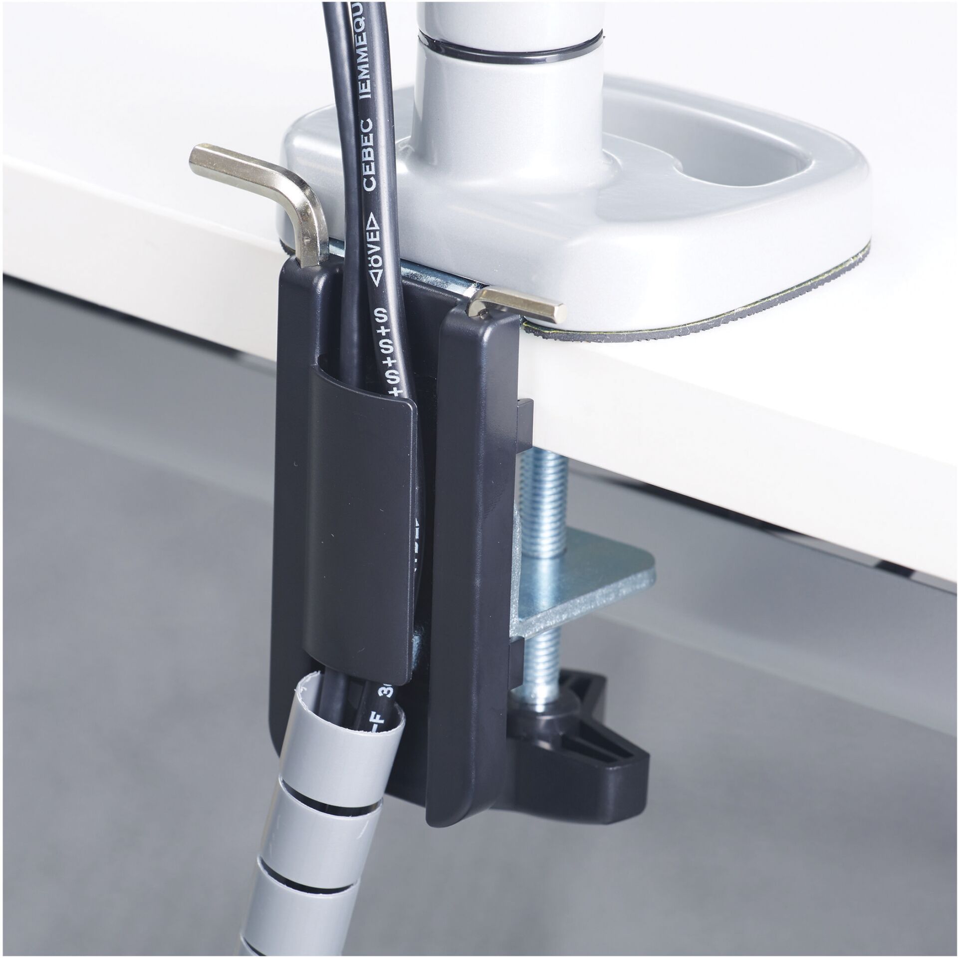 Sinken, Waschbeckenhahn