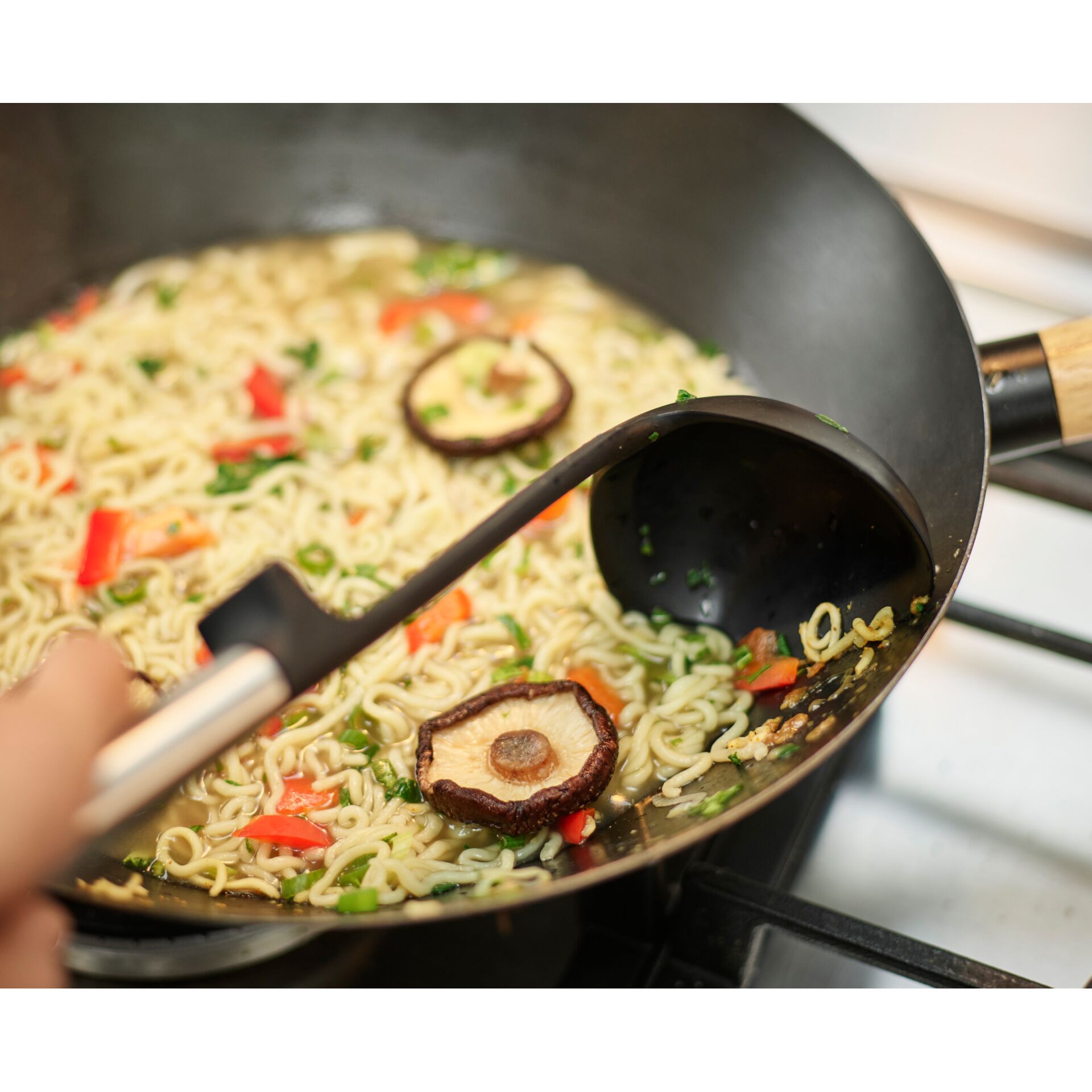 Kochtopf, Kochgeschirr, Bratpfanne, Besteck, Löffel