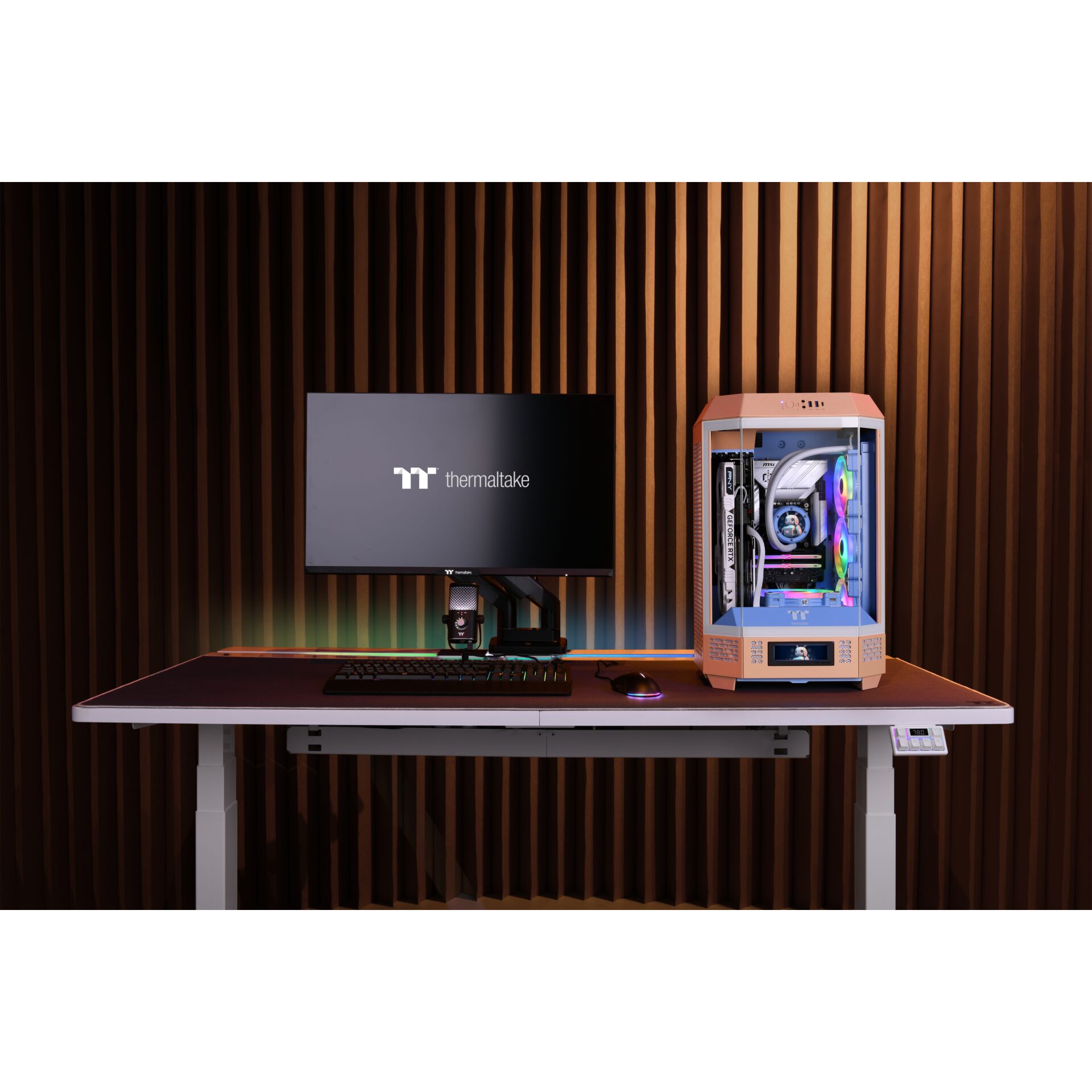 Tabelle, Schreibtisch, Innenarchitektur, Computerausrüstung, Computer-Tastatur