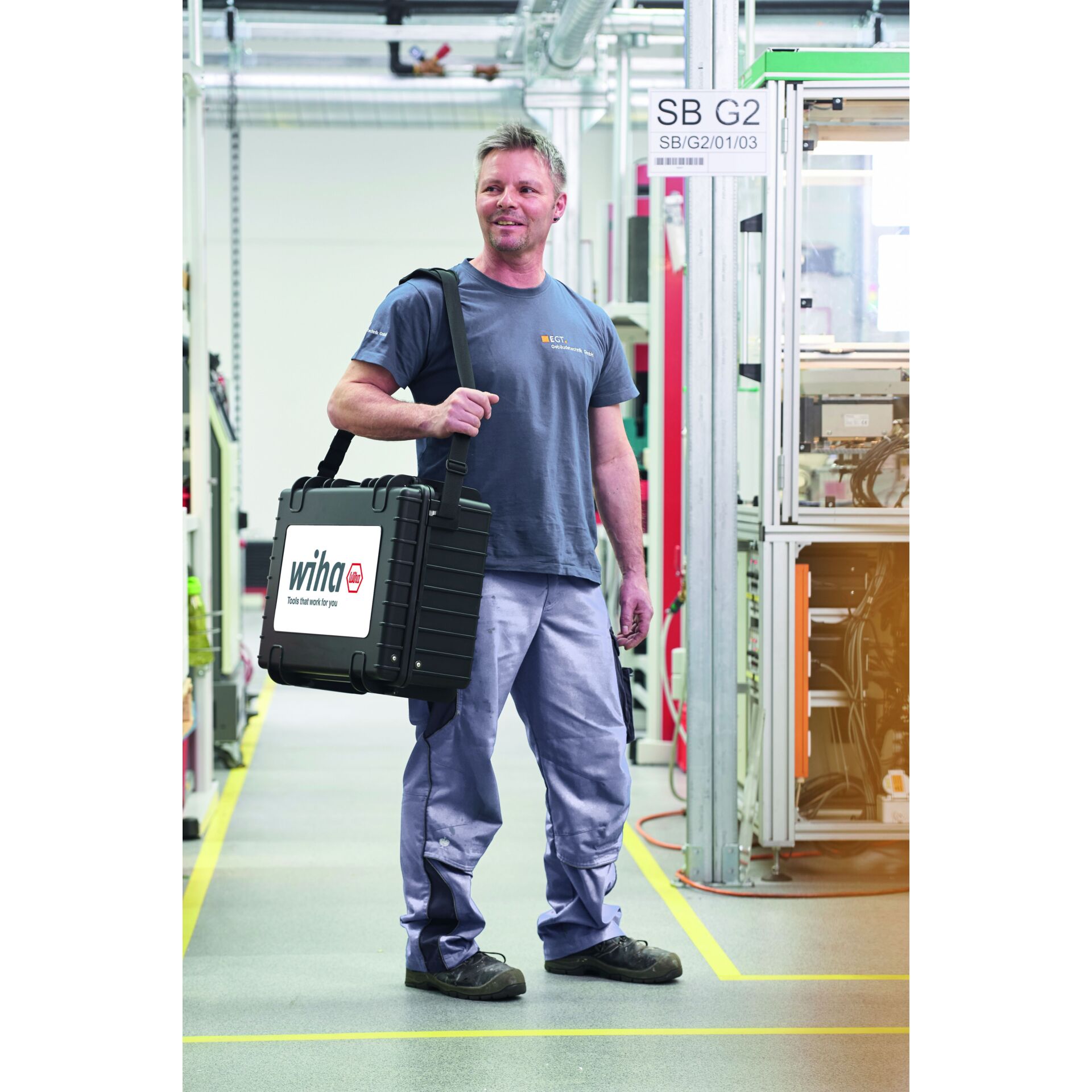 Schuhwerk, Schuh, Person, Stehend, Hosen