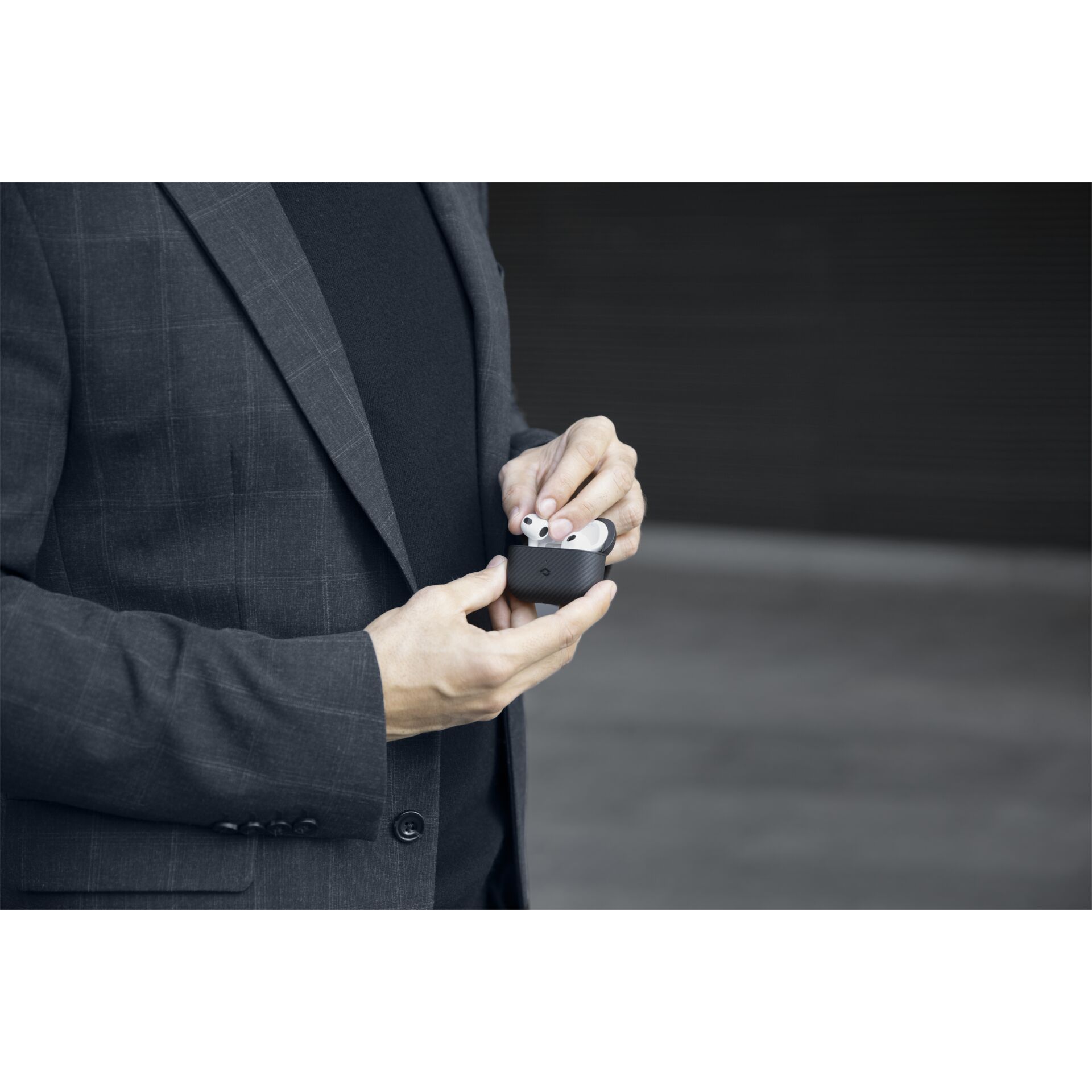 Formelle Kleidung, Anzug, Elektronik, Handy, Telefon