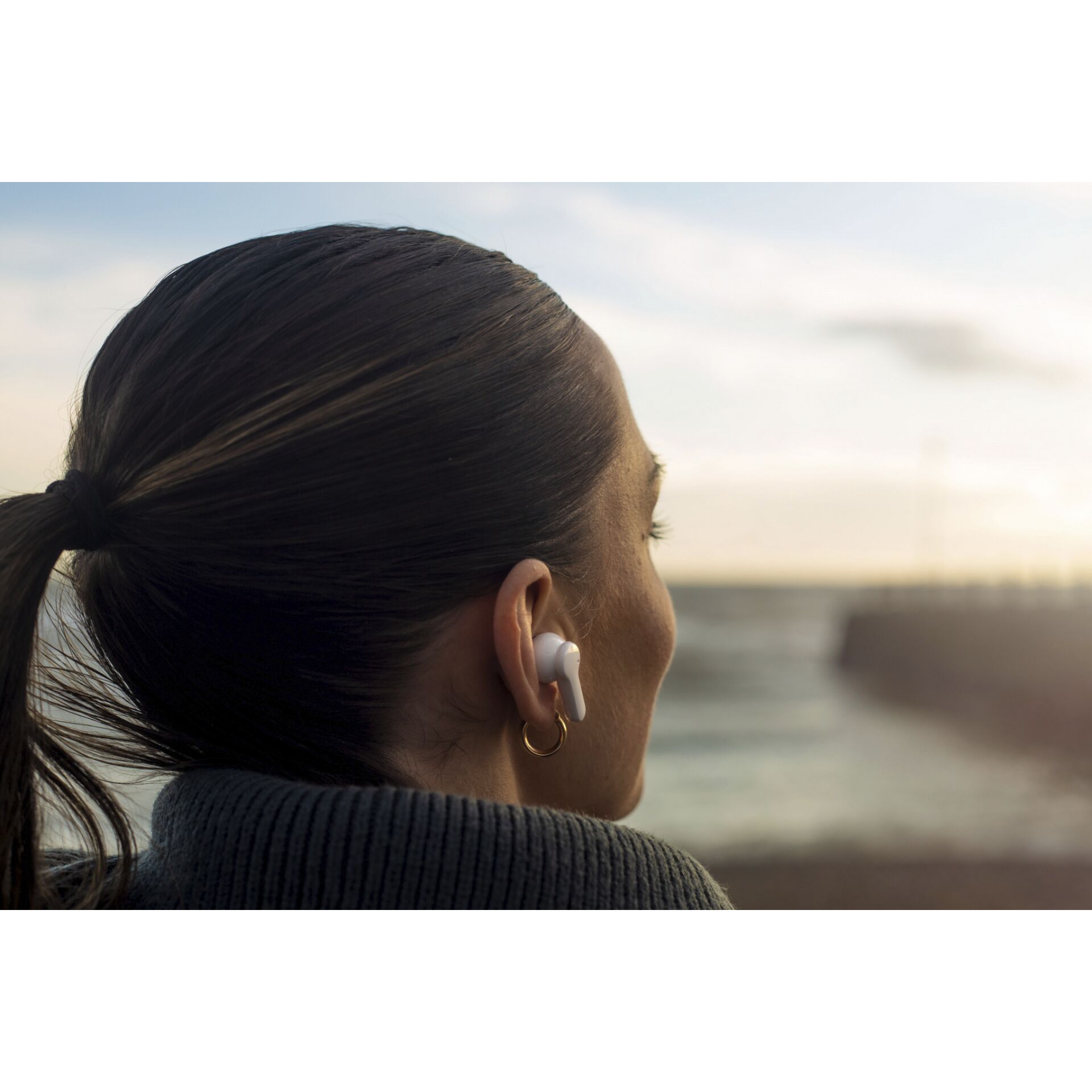 Zubehor, Ohrring, Ohrhörer, Person, Kopf