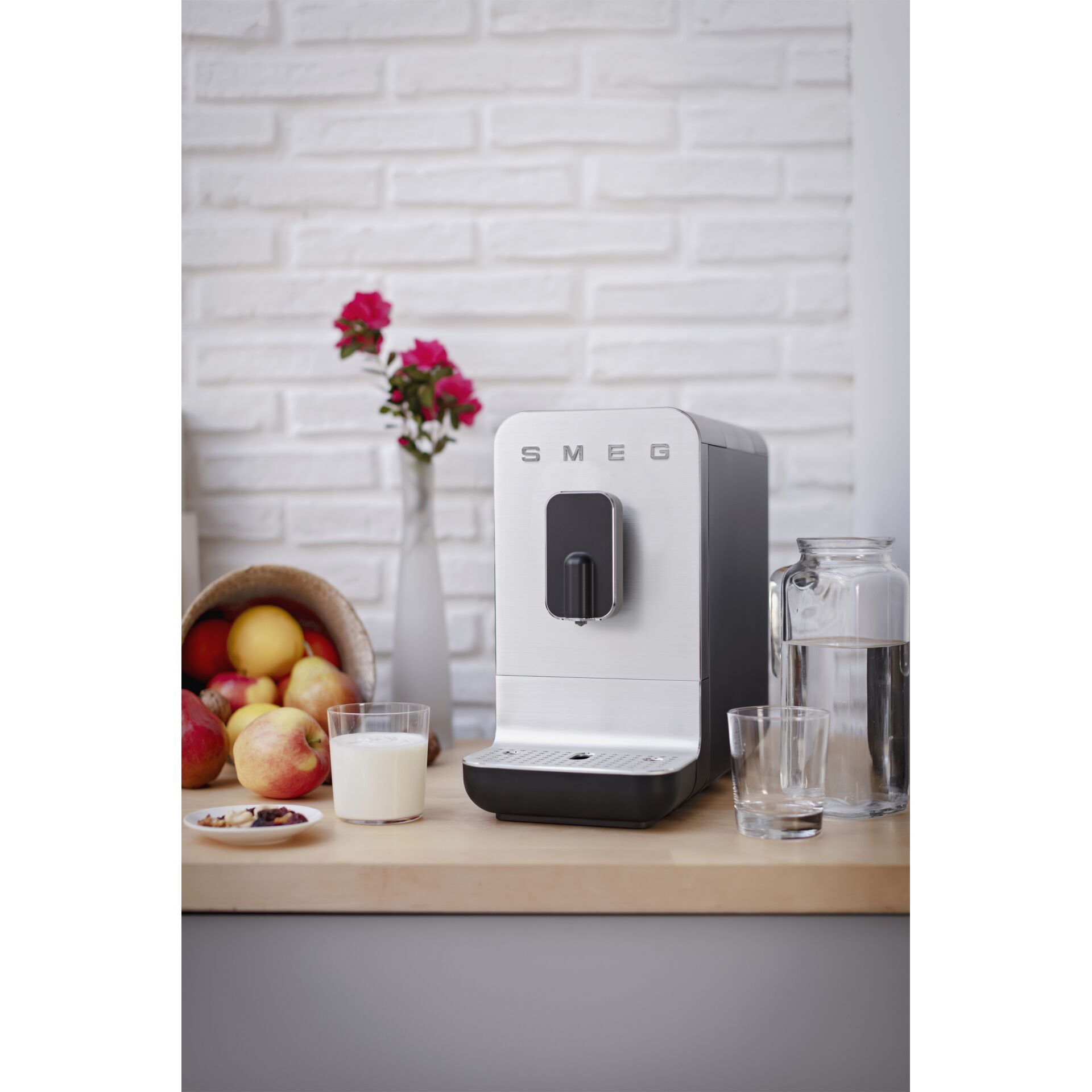 Adapter, Elektronik, Getränk, Milch, Getränk, Milch, Getränk, Milch, Getränk, Milch, Getränk, Milch, Getränk, Milch