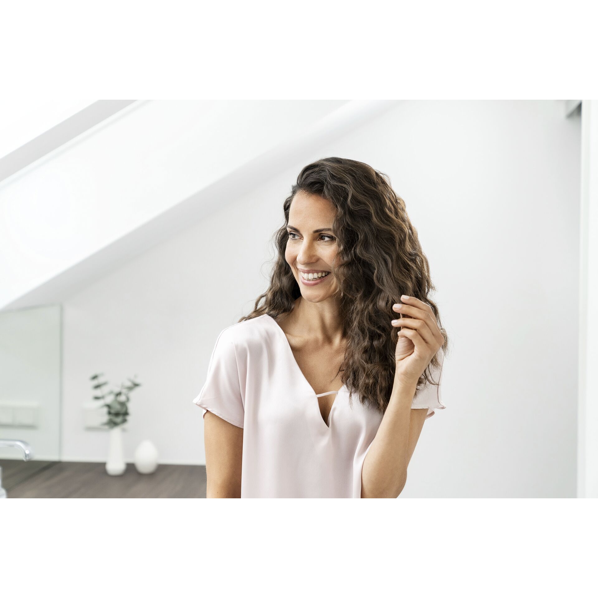 Gesicht, Kopf, Person, Lächeln, Ärmel