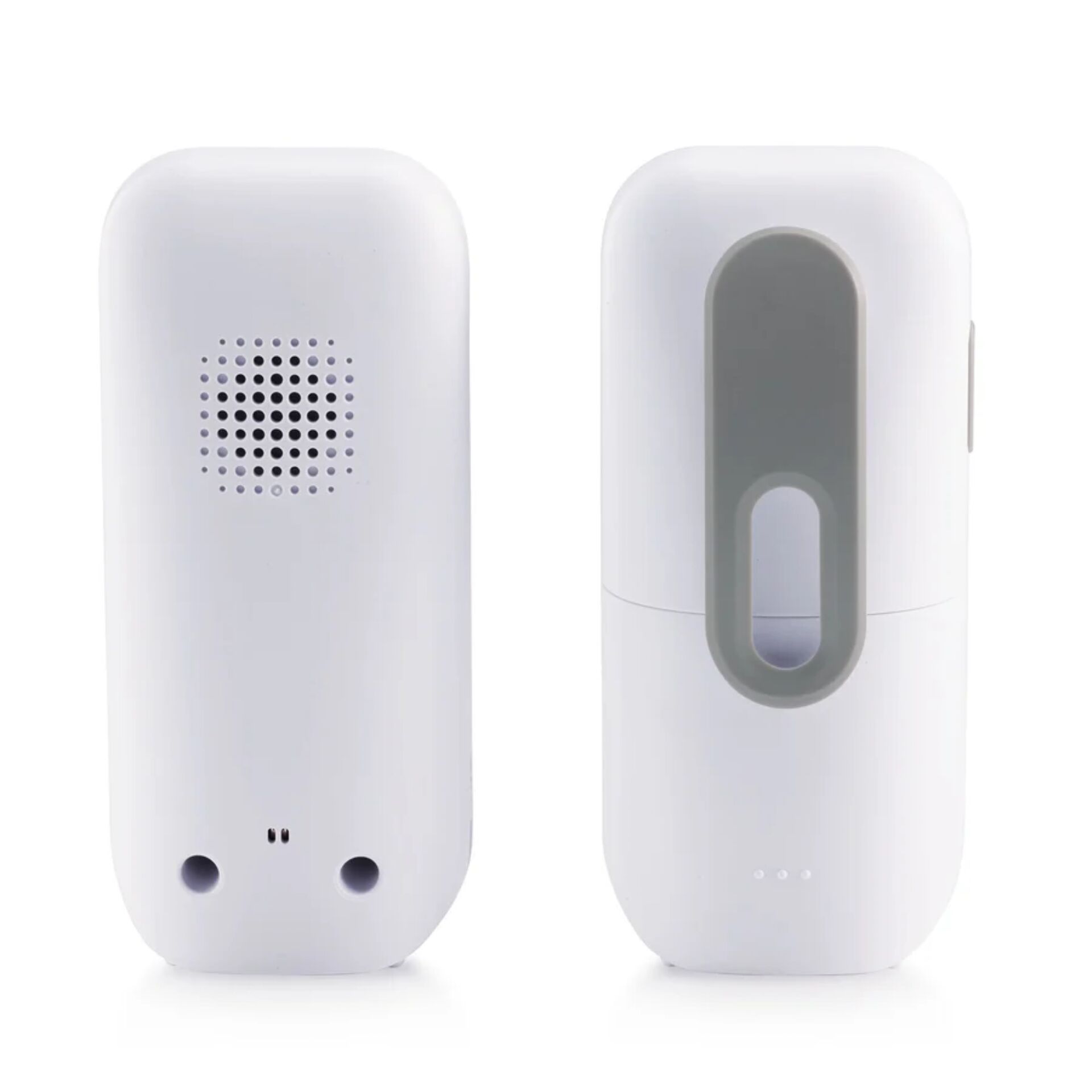 kcompact speaker, tragbarer lautsprecher, weißes gerät, lautsprecher gitter, ohrenstöpsel steckplatz