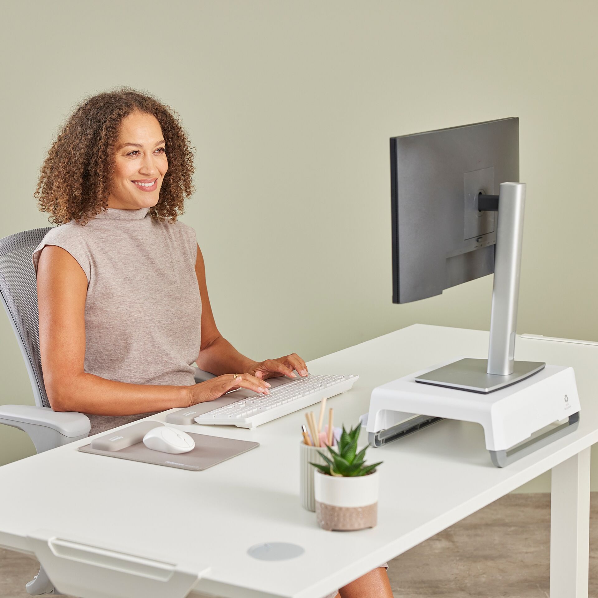 Schreibtisch, Mobiliar, Tabelle, Person