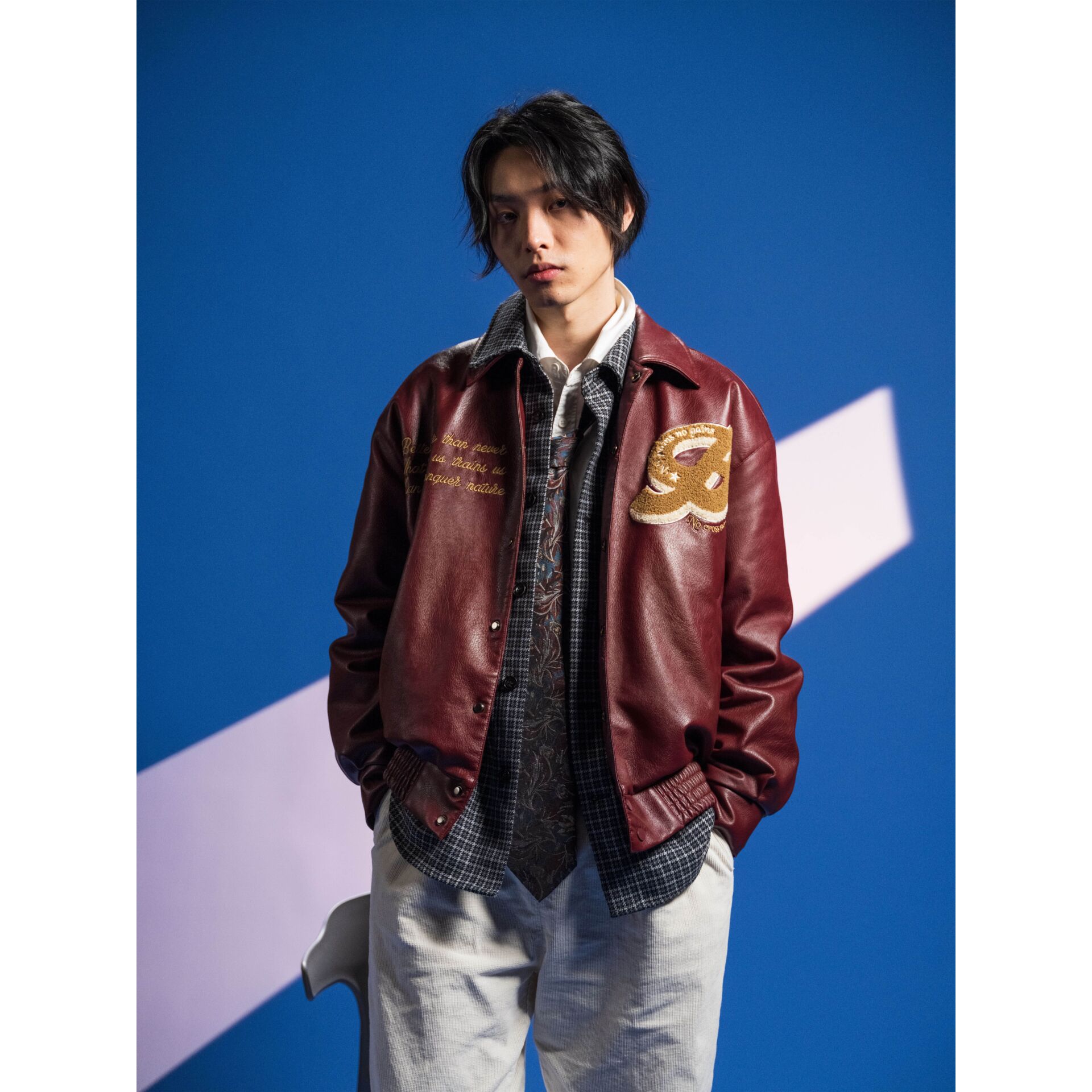 Bekleidung, Mantel, Jacke, Person, Lederjacke