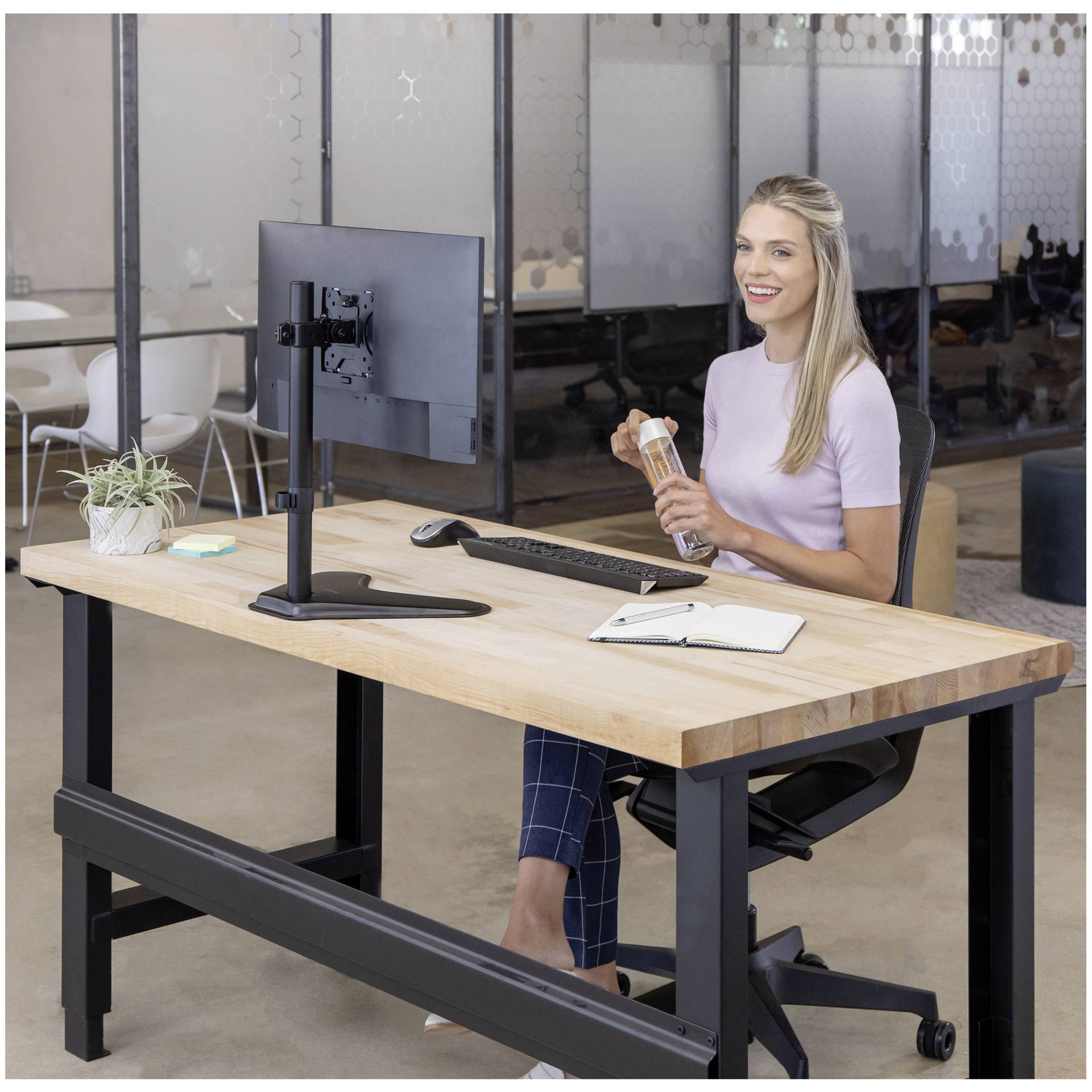 Schreibtisch, Mobiliar, Tabelle, Stehender Schreibtisch, Person