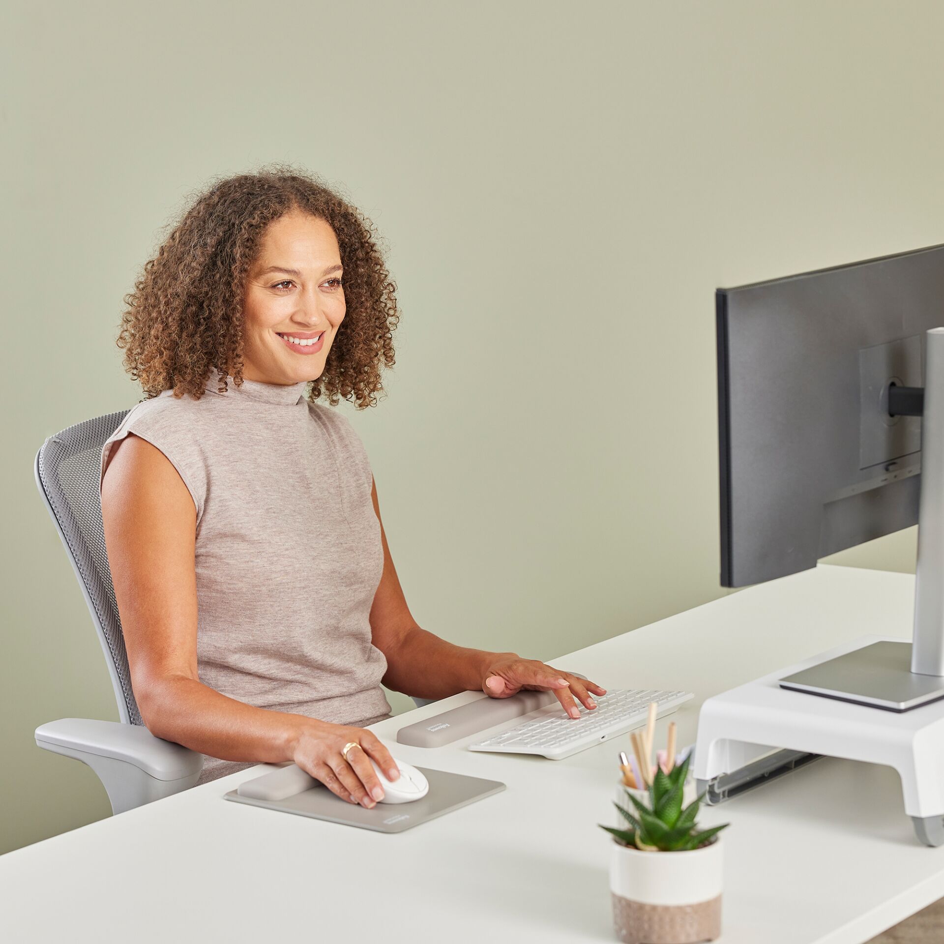 Moebel, Tabelle, Schreibtisch, Person, Computer-Tastatur