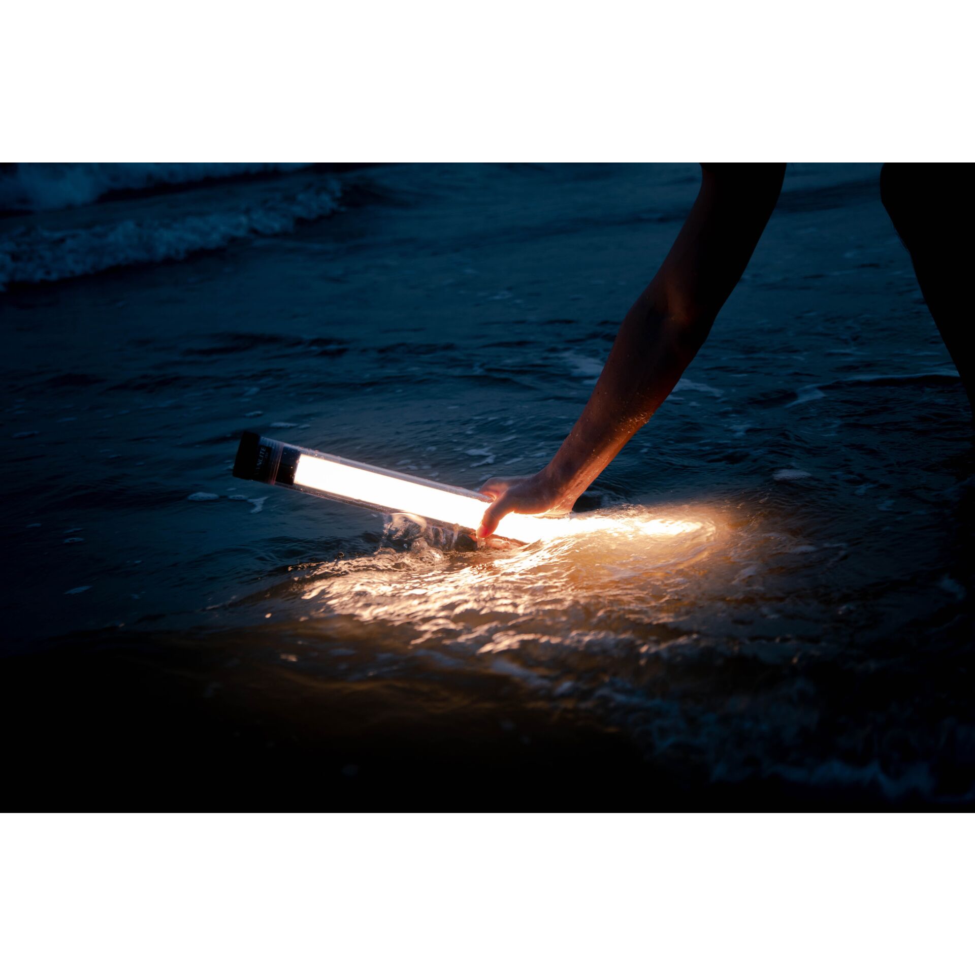 Licht, Lampe, Aufflackern