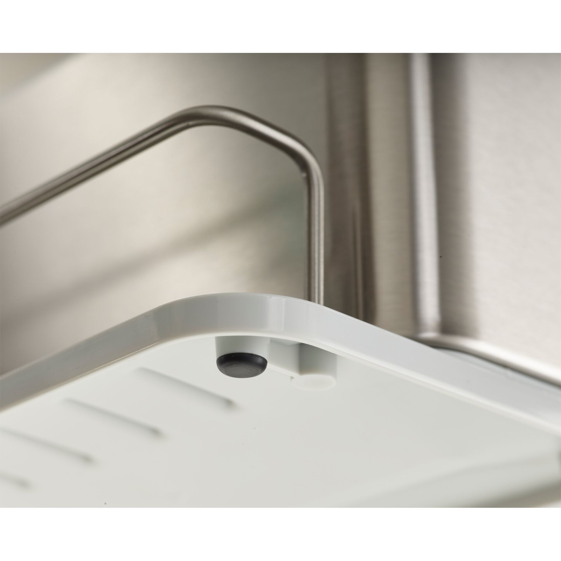 Sinken, Waschbeckenhahn