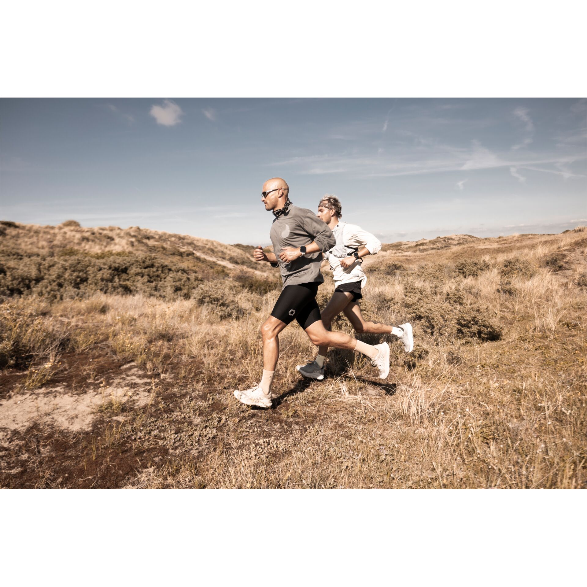 Schuh, Armbanduhr, Erwachsener, Mann, Person, Schuh, Armbanduhr, Erwachsener, Mann, Person, Schuh, Armbanduhr, Erwachsener, Mann, Person, Schuh, Armbanduhr, Erwachsener, Mann, Person, Schuh, Armbanduhr, Erwachsener, Mann, Person