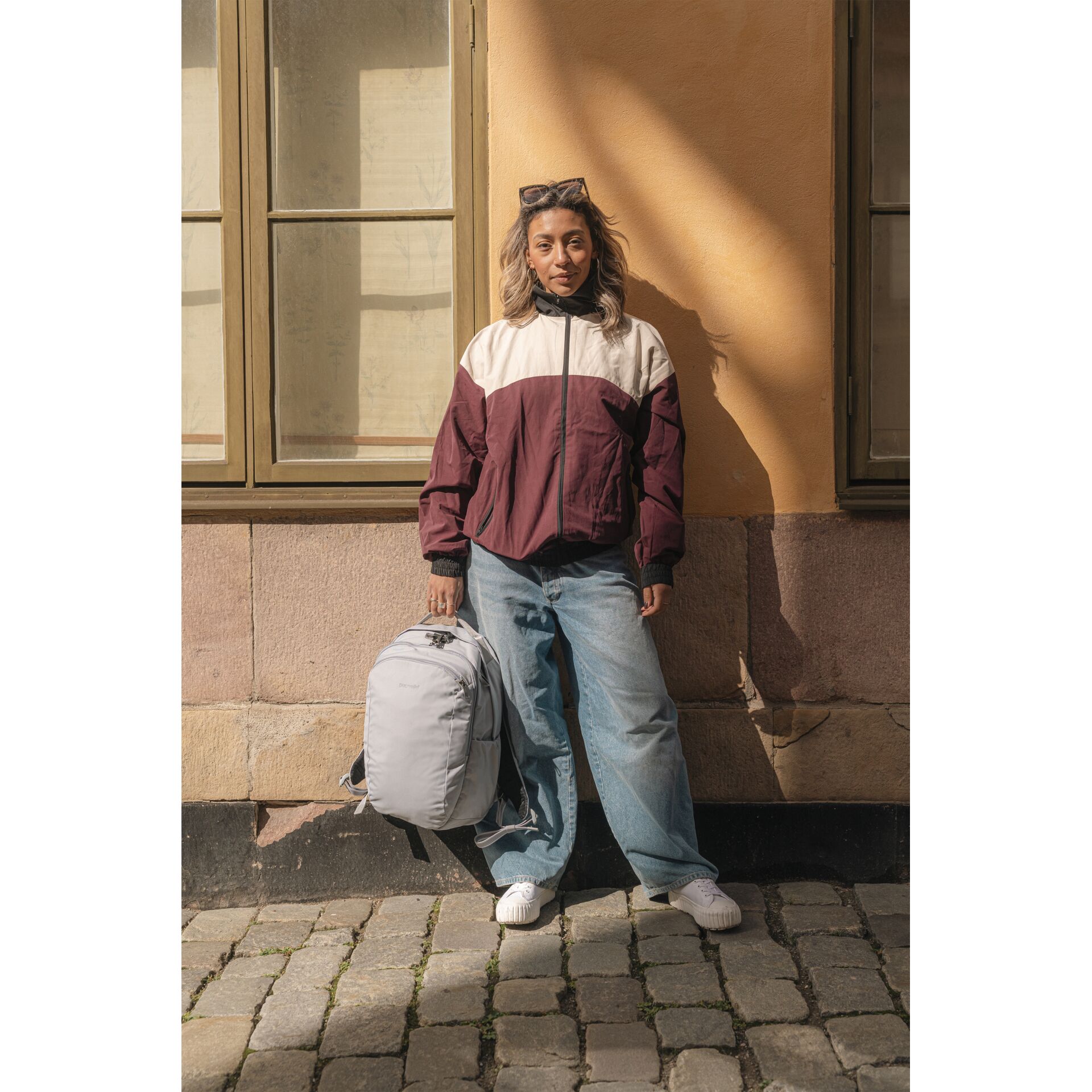 Hosen, Jeanshose, Person, Kapuzenpulli, Stehend