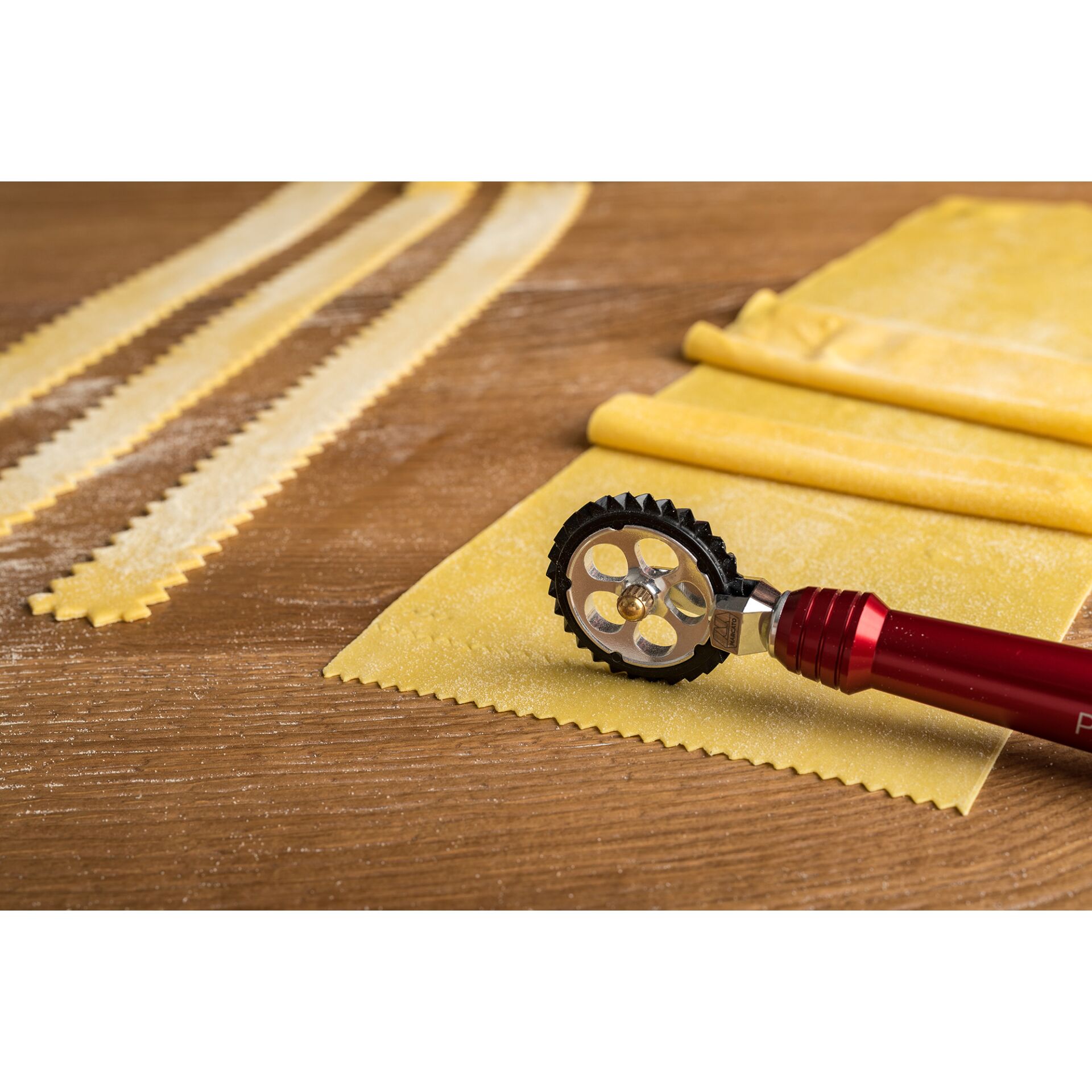 nudeln, pasta maschine, ausrollvorrichtung, nudelrad, perle rad