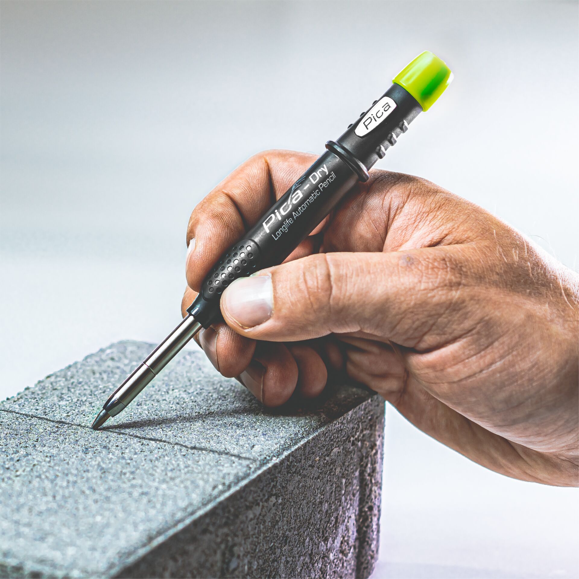 Bleistift, Graphitstift, Griff mit Grip, Grauwand, Pica Dry