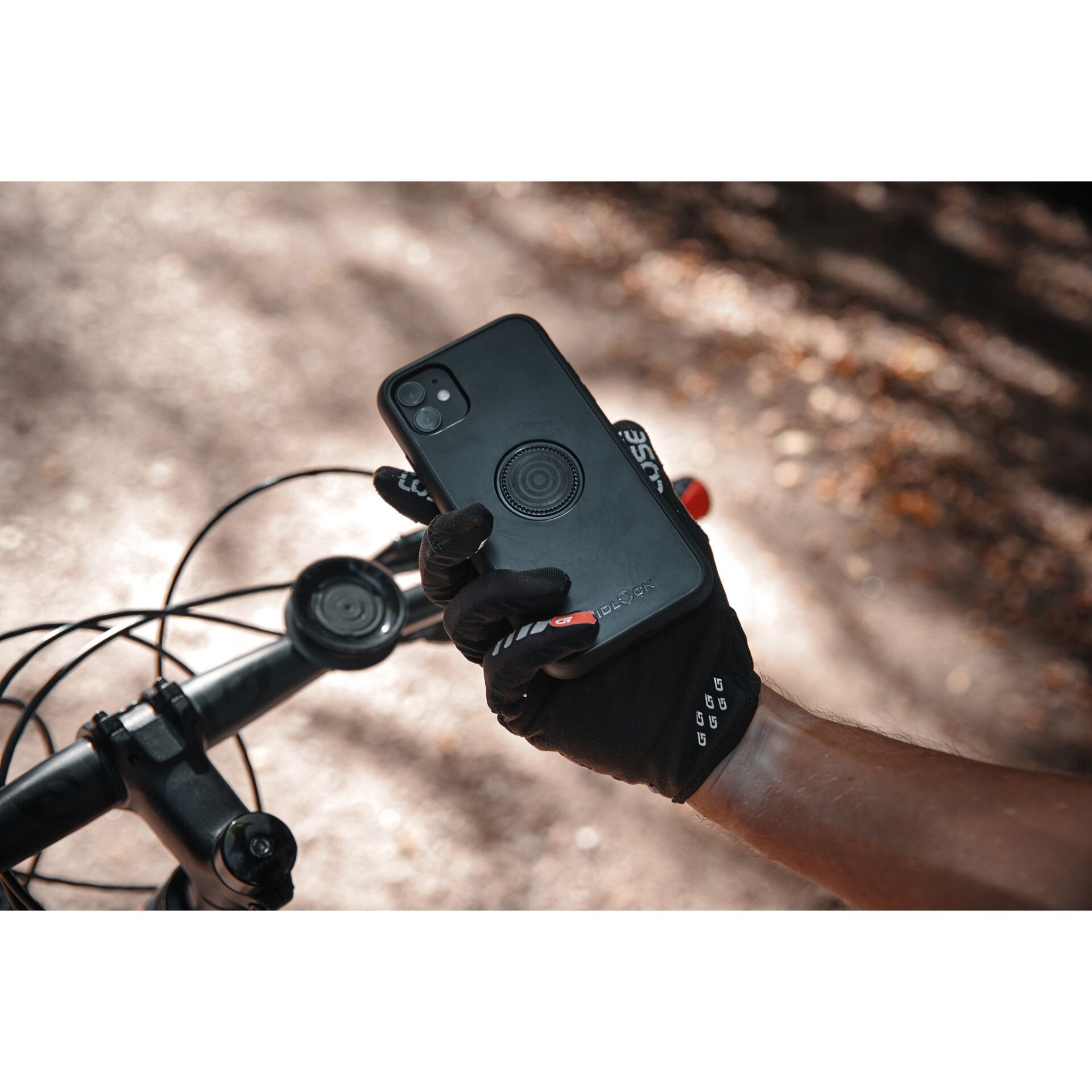 smartphone, case, magnetic mount, gloves, Fahrrad