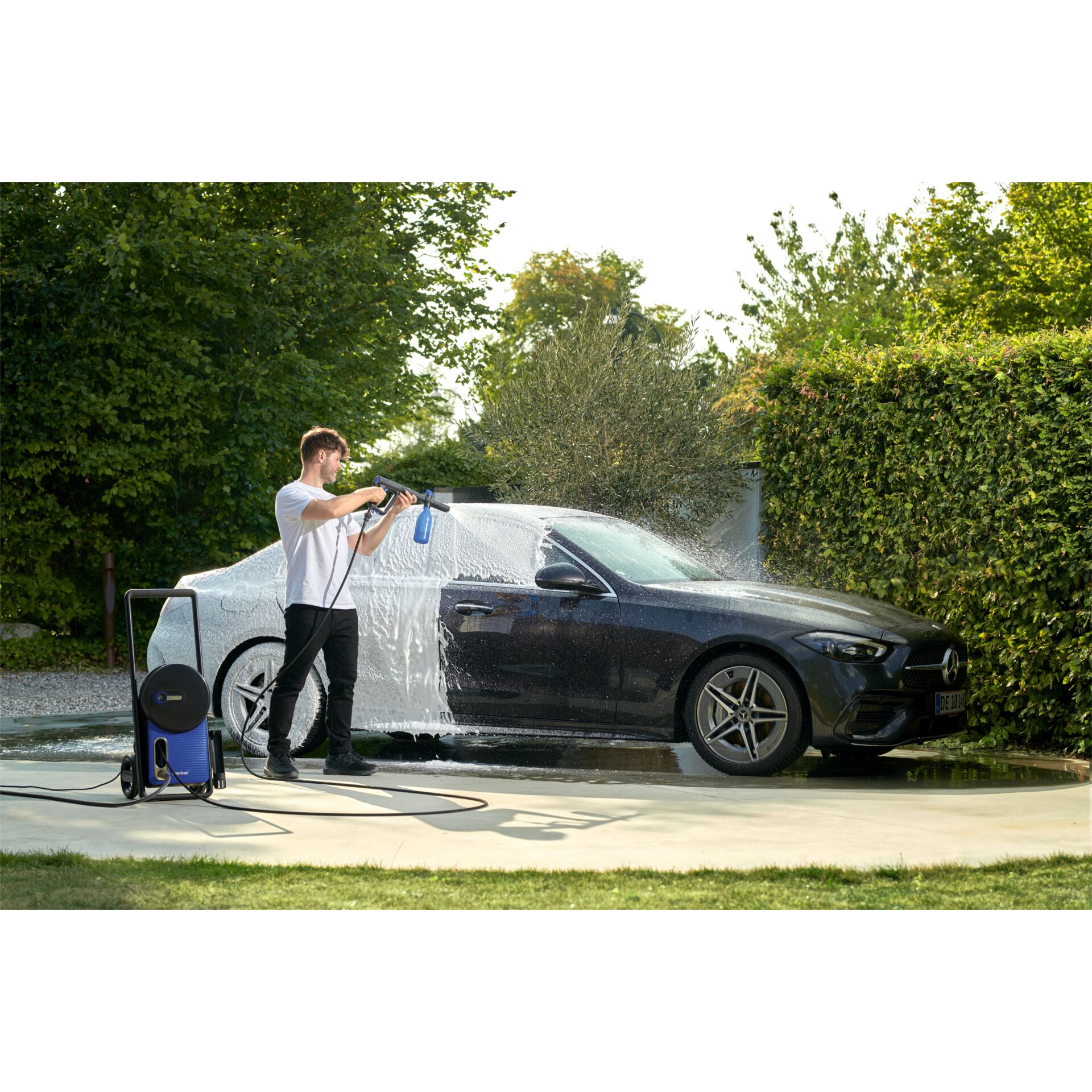 Auto, Autowaschanlage, Fahrzeug, Person, Schuh