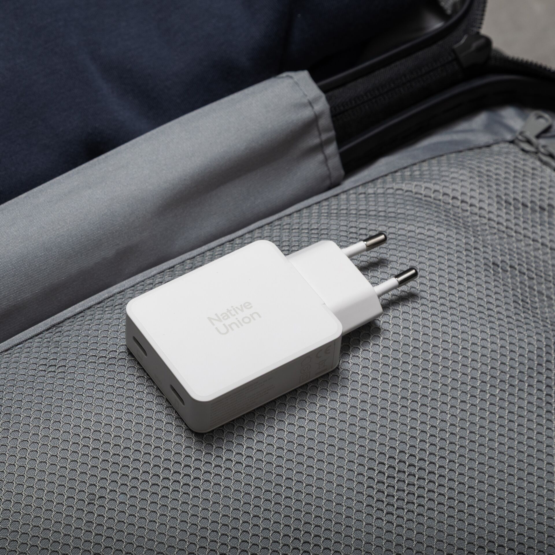 Ladegerät, USB-C, Wechselstromstecker, Weiß, Native Union