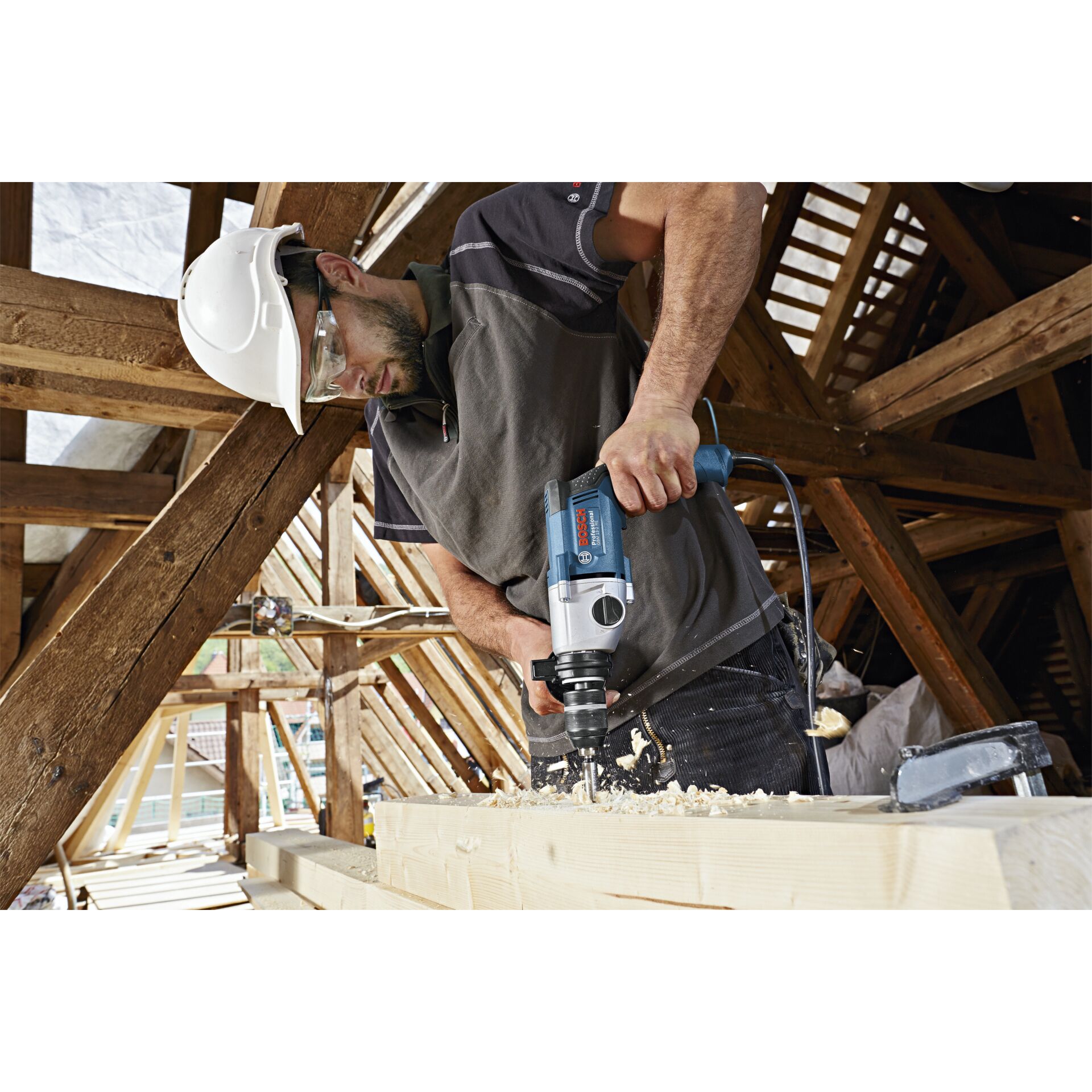 Elektrische Bohrmaschine, Werkzeug, Arbeiter, Schreiner, Holzbearbeitung