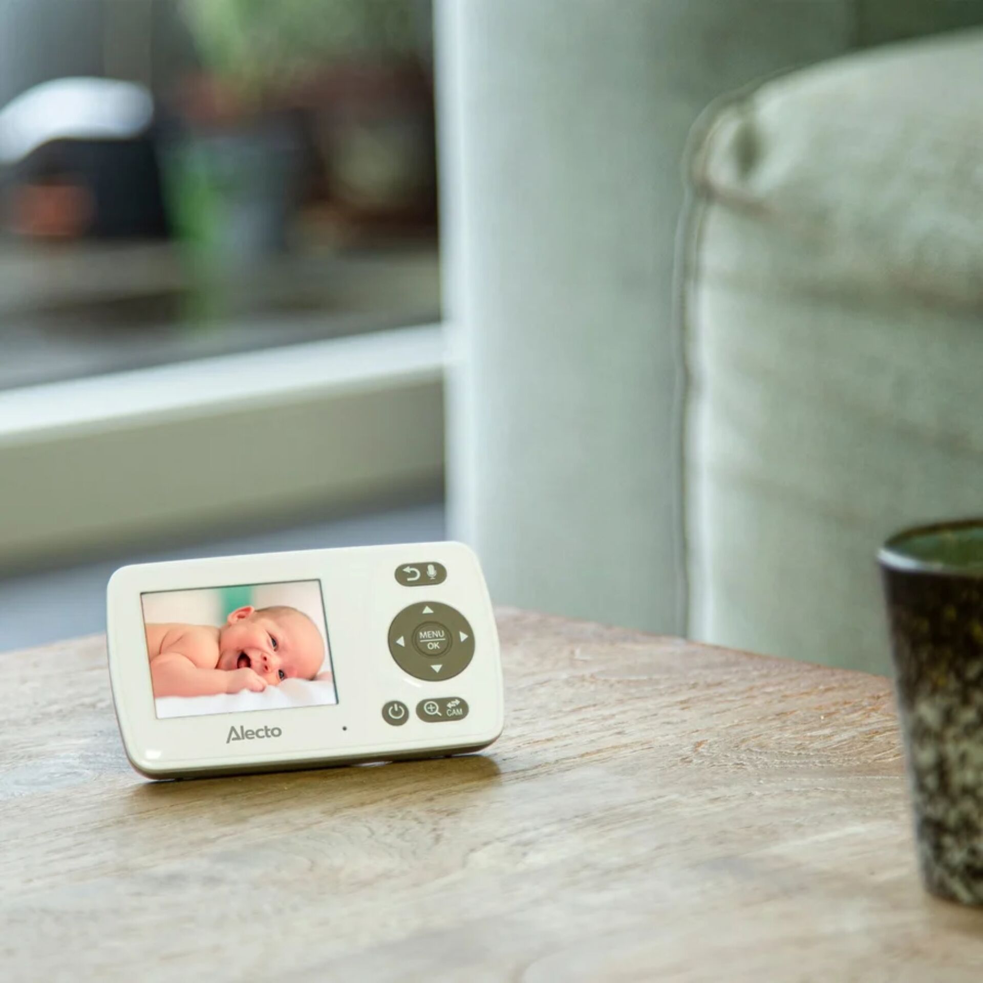 Baby monitor, Portable monitor, LCD screen, Weißes Gerät, Alecto-Babyüberwachung