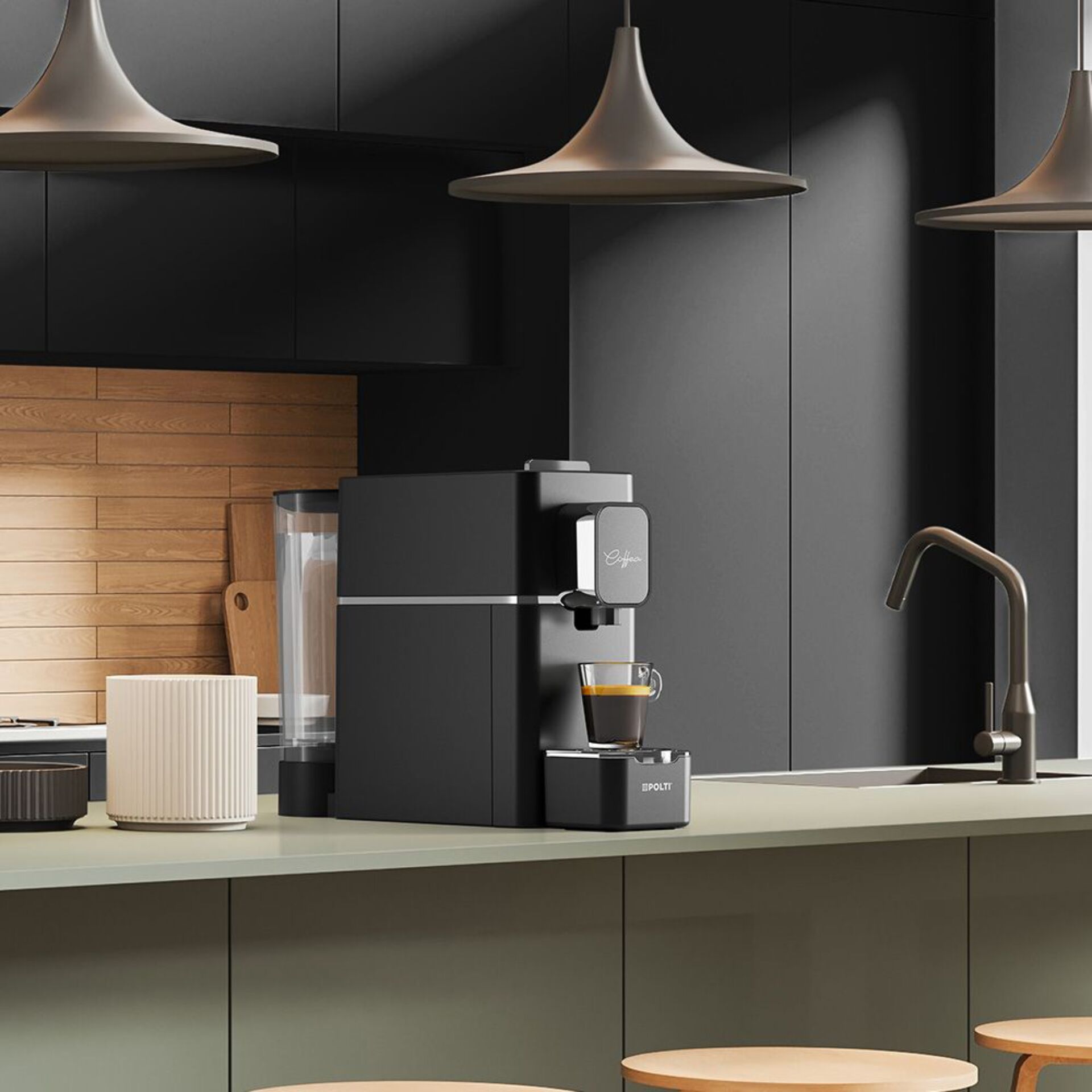 Kaffeemaschine, Kapselmaschine, schwarzes Gehäuse, Wassertank, Espressoauslauf