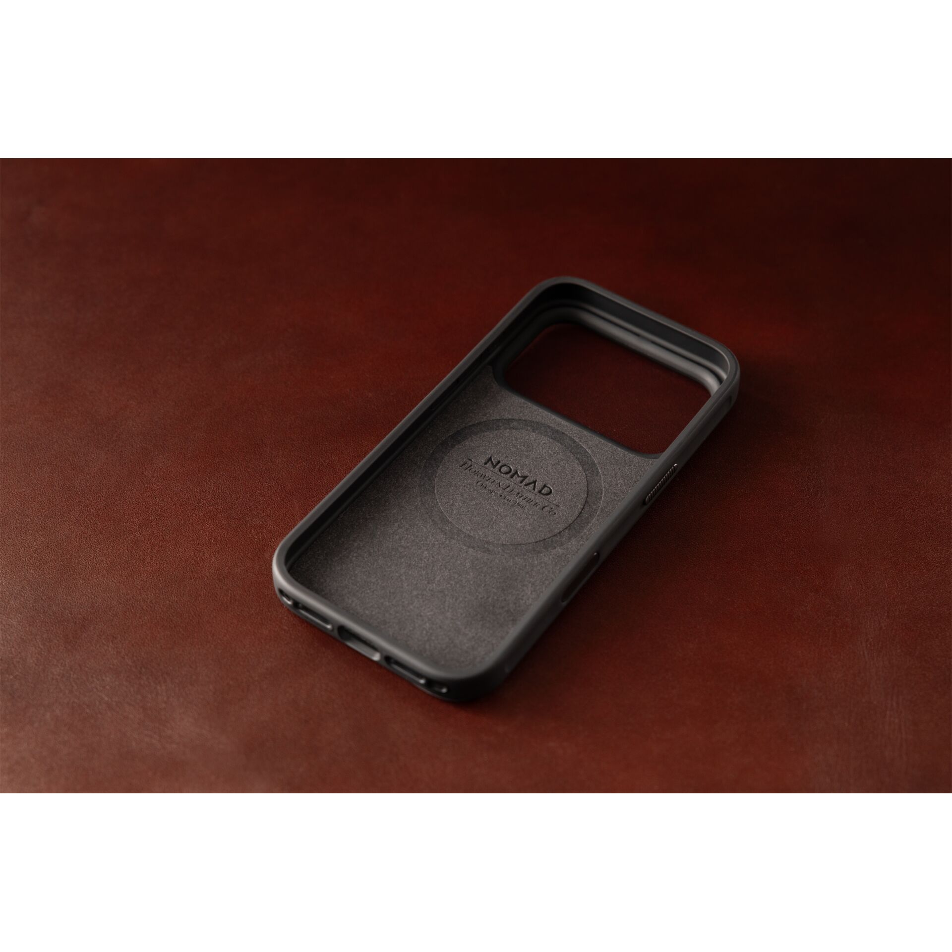 Handyhülle, Rückseite, Magnethalterung, falls relevant, NOMAD iPhone case