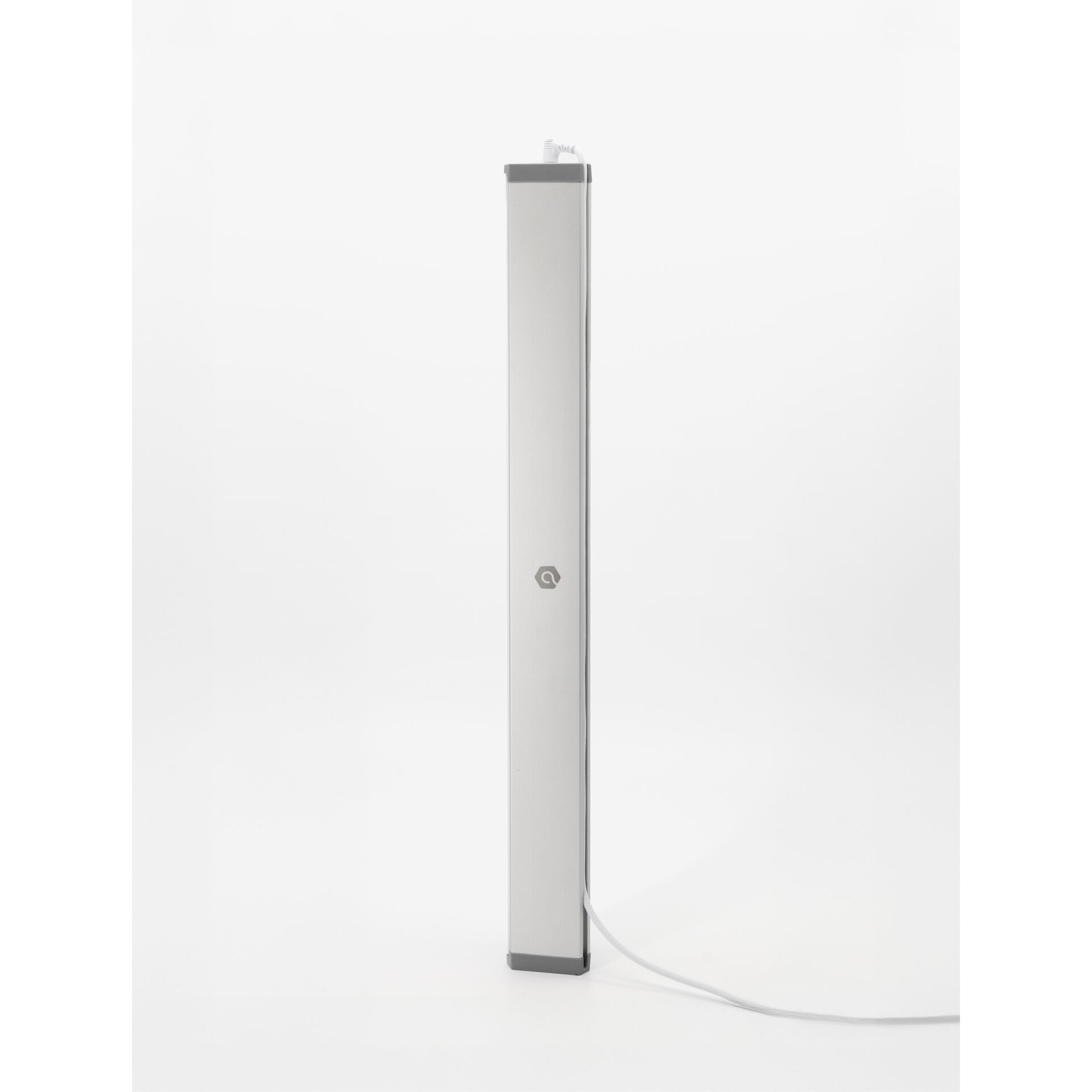 silbernes Gerät, rechteckig, Kabel, minimalistisch, Elektronik