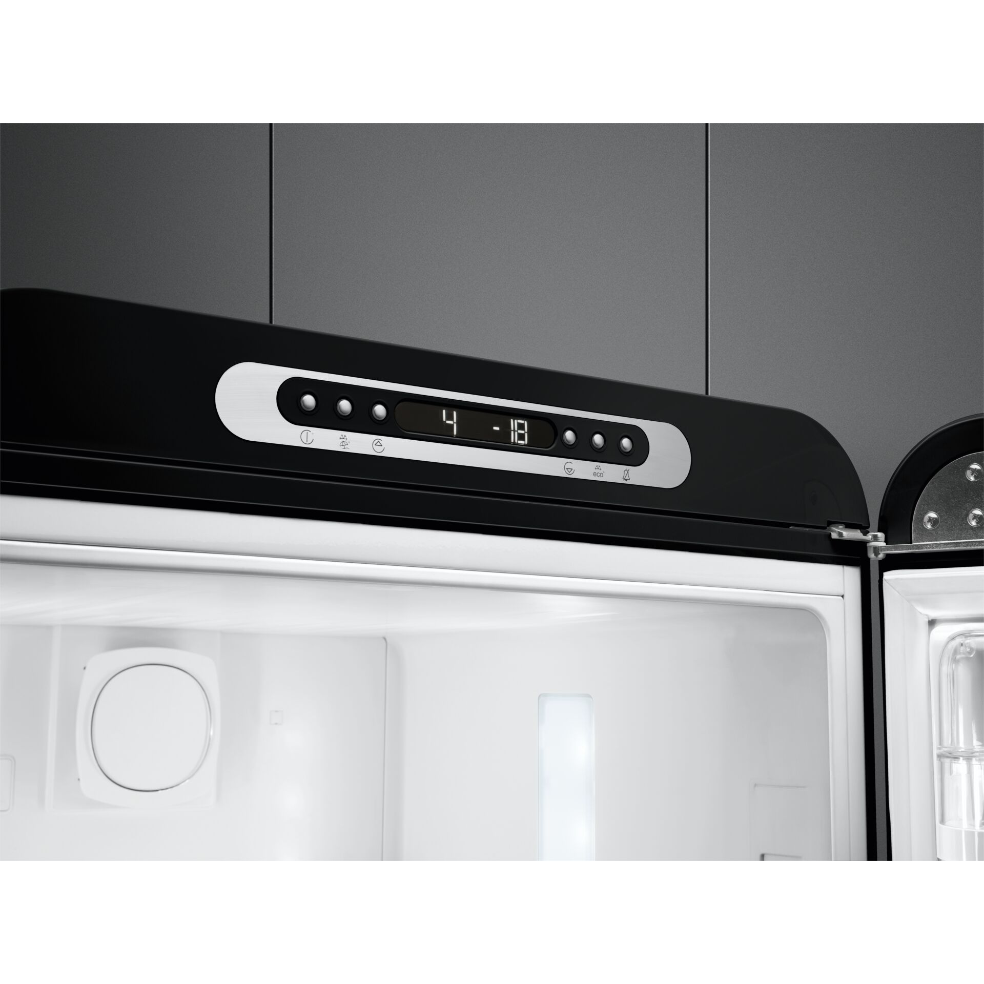 Gerät, Elektrisches Gerät, Kühlschrank, Gerät, Elektrisches Gerät, Kühlschrank, Kühlschrank, Bedienfeld, Display, Schwarz/Weiß, Türoberfläche