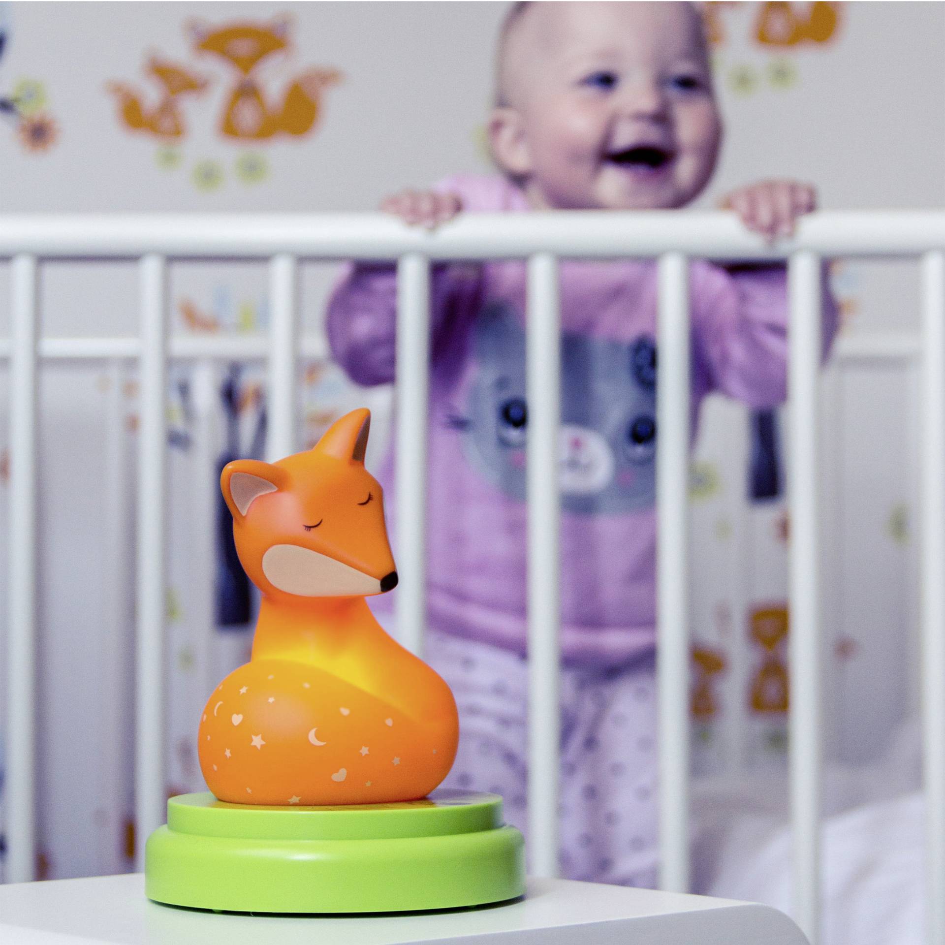 Krippe, Mobiliar, Baby, Person, Gesicht