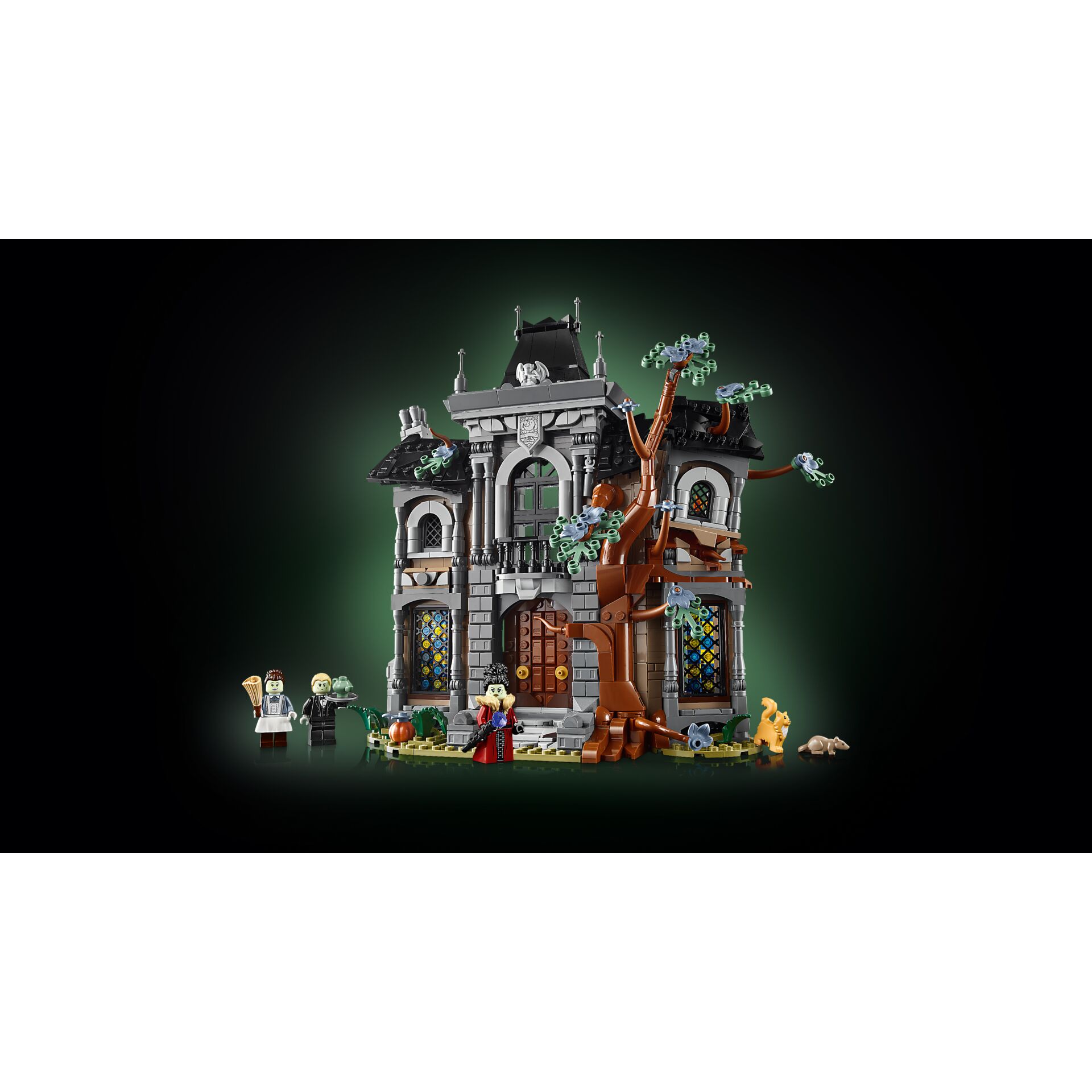 Haunted House,  LEGO Set,  Gray Brickwork,  Tree with bare branches,  Minifigures