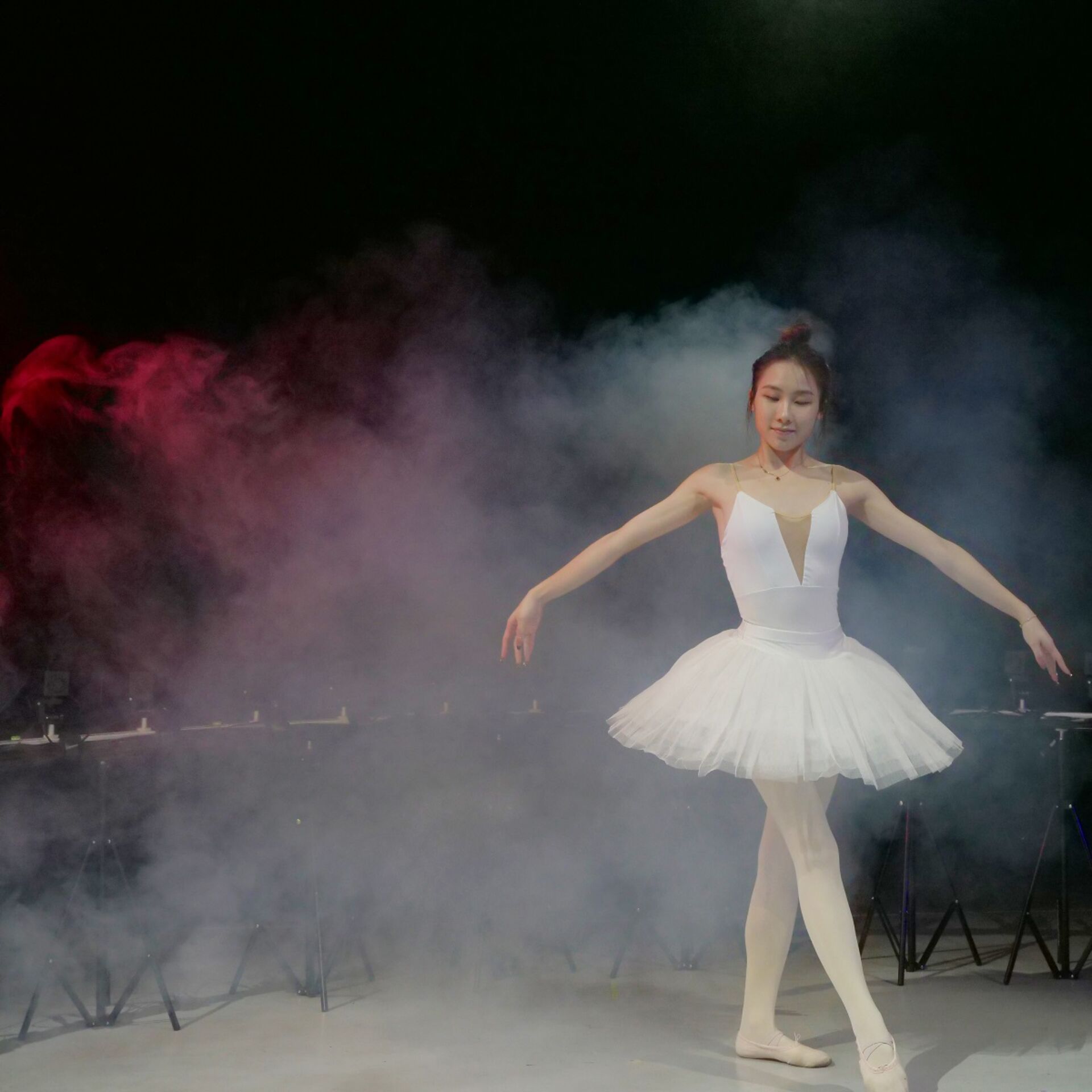 Person, Solo-Auftritt, Tanzen, Kleidung, Rock