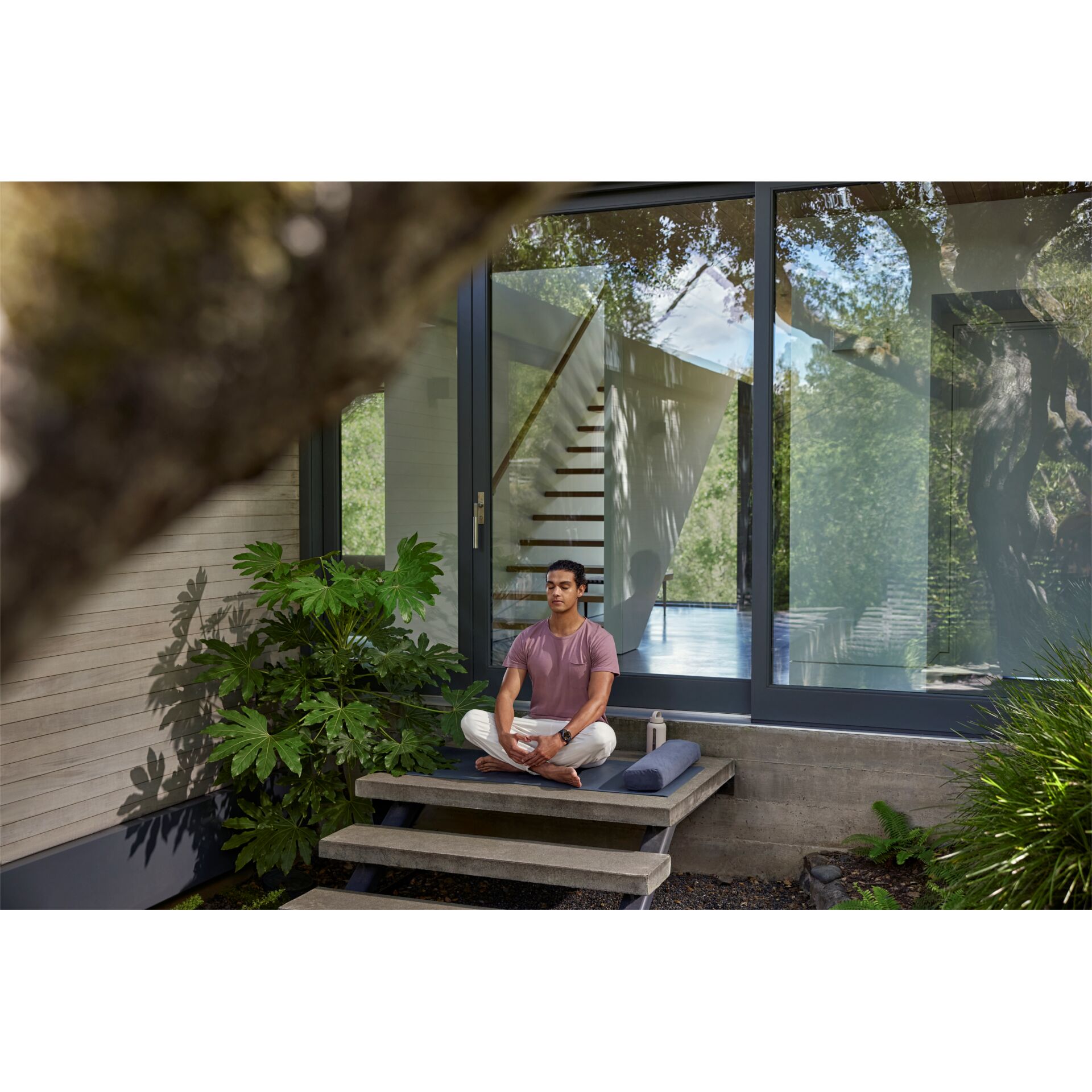 Person, Sitzen, Innenarchitektur, Erwachsene, Mann