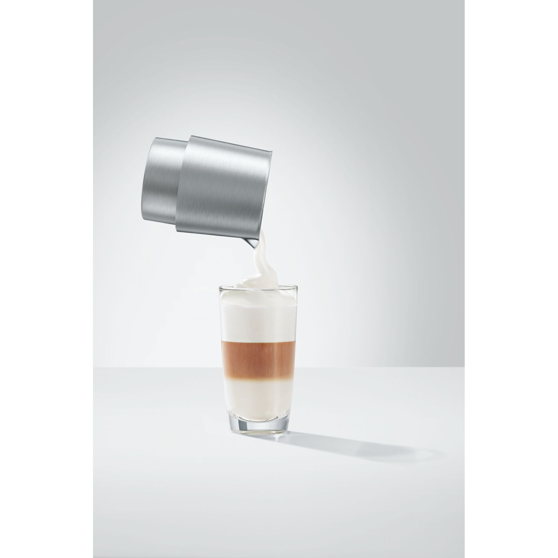 Kaffeegetränk, Milchkaffee, Schichtkaffee, Kaffeeglas, Kaltgetränk