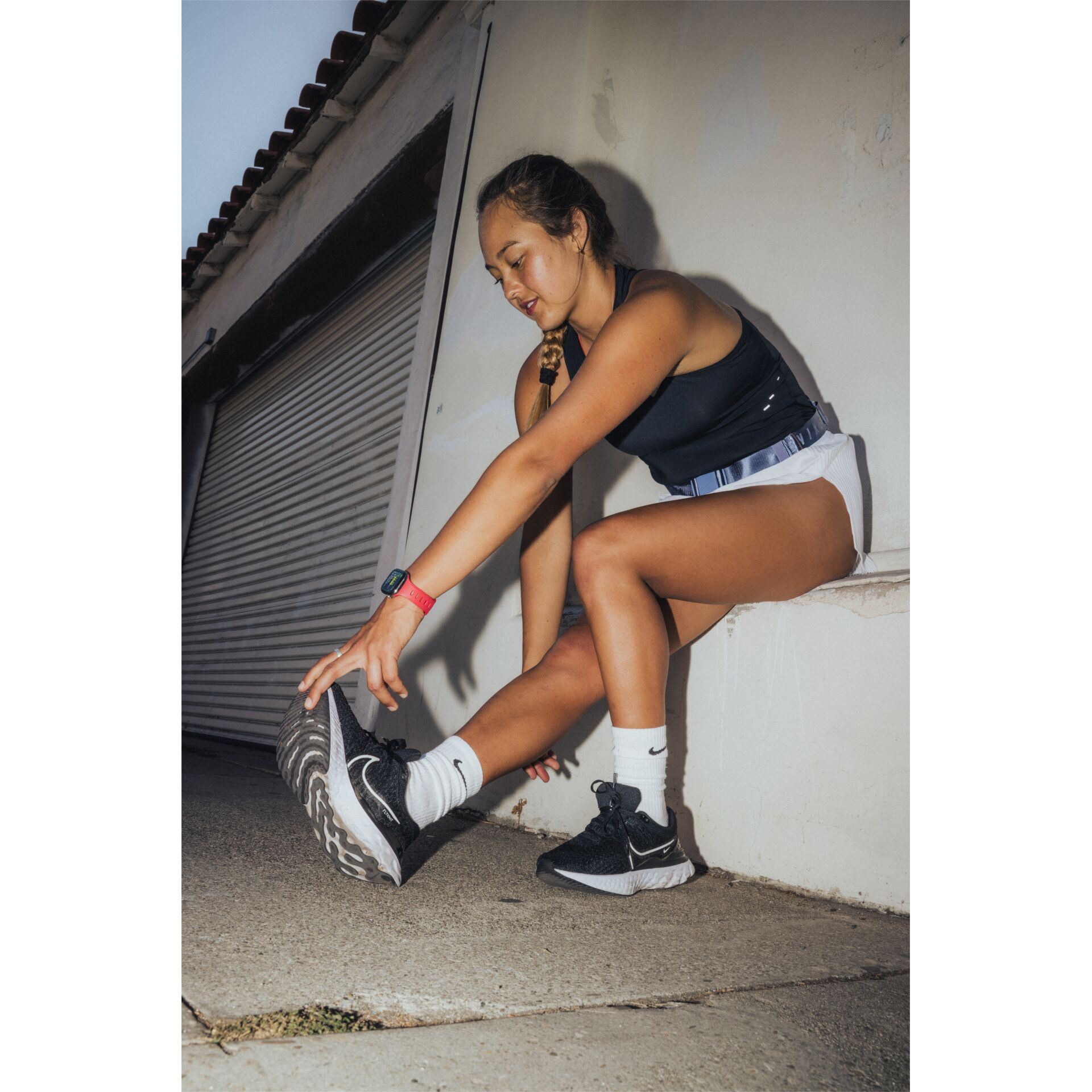 Schuh, Person, Sitzen, Turnschuh, Kurze Hosen, Schuh, Person, Sitzen, Turnschuh, Kurze Hosen, Schuh, Person, Sitzen, Turnschuh, Kurze Hosen, Schuh, Person, Sitzen, Turnschuh, Kurze Hosen, Schuh, Person, Sitzen, Turnschuh, Kurze Hosen