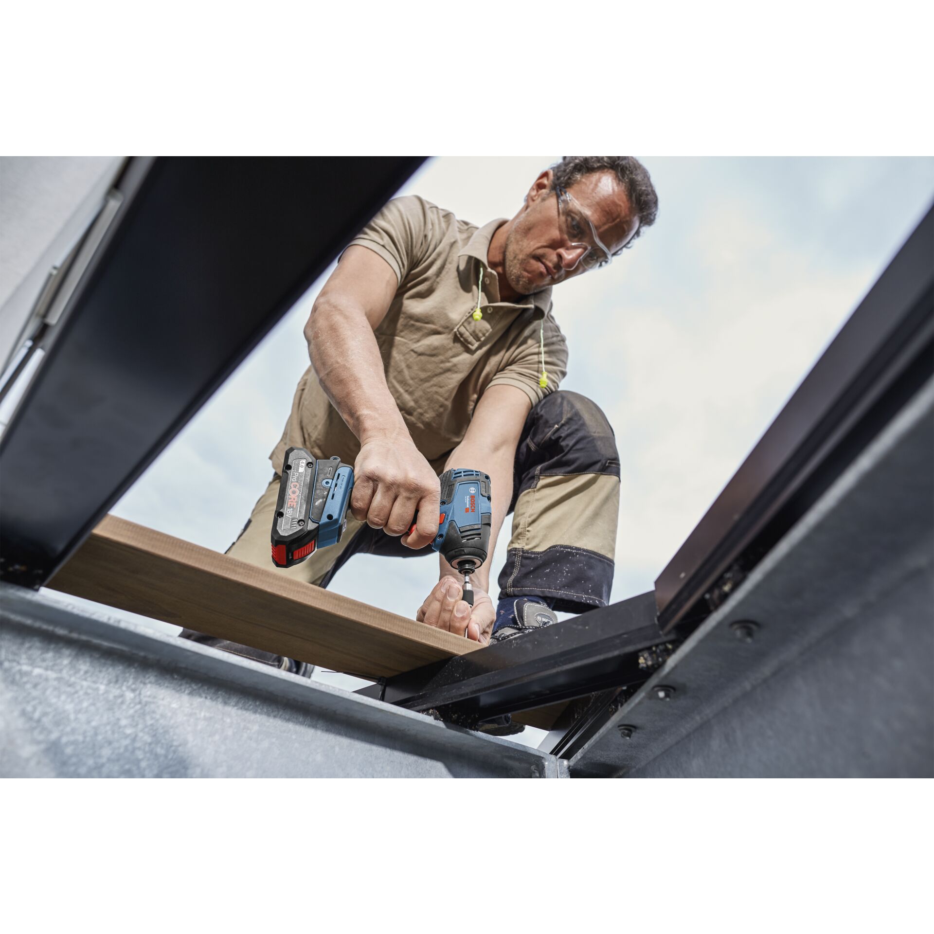 Person, Arbeiter, Gerät, Elektrische Bohrmaschine, Werkzeug