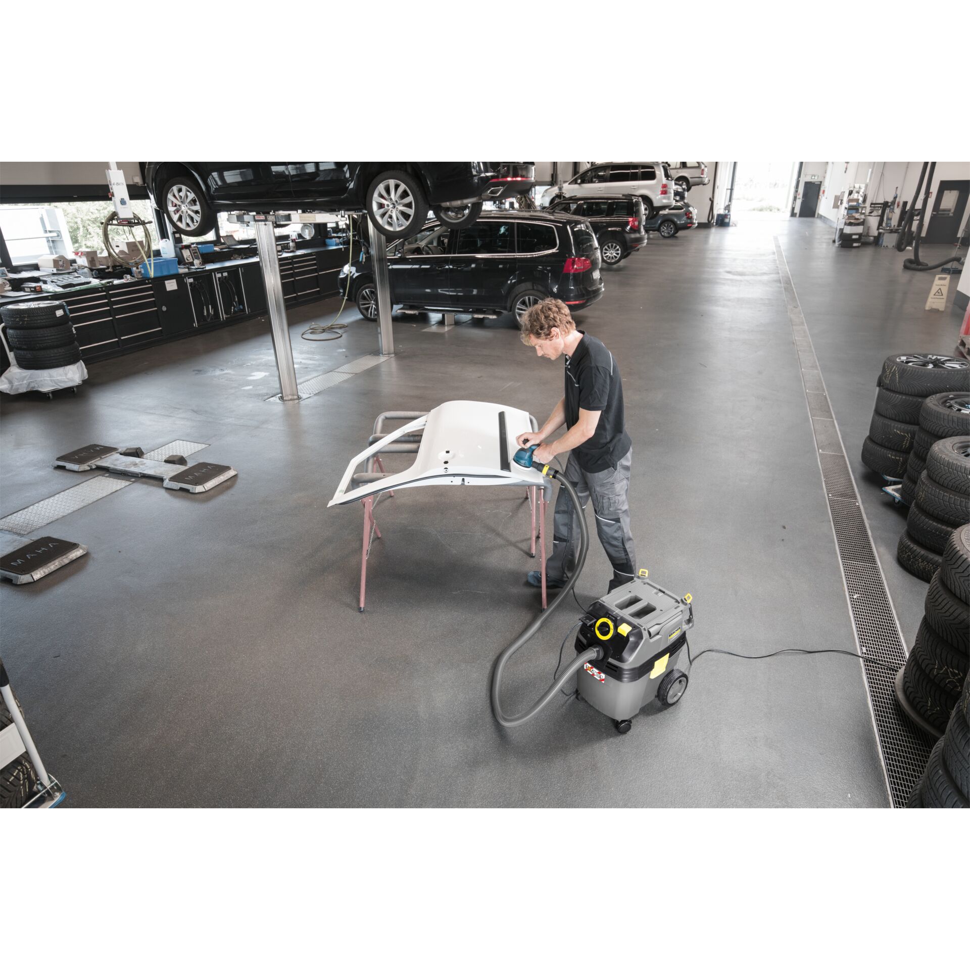 Person, Auto, Fahrzeug, Stuhl, Mobiliar