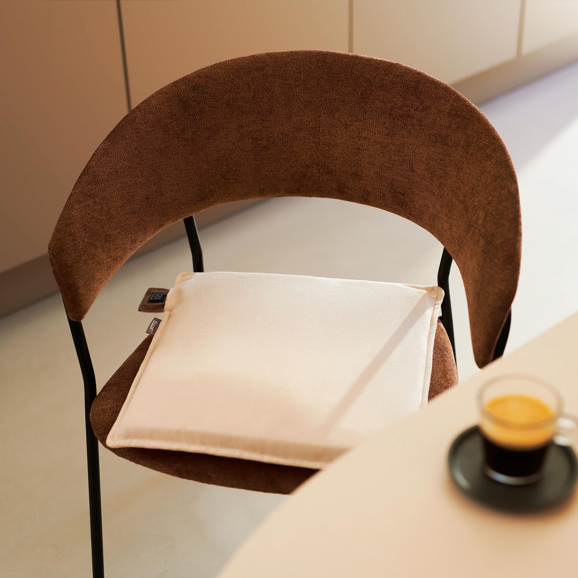 stuhl, armstuhl, braun, Stoff, Kissen