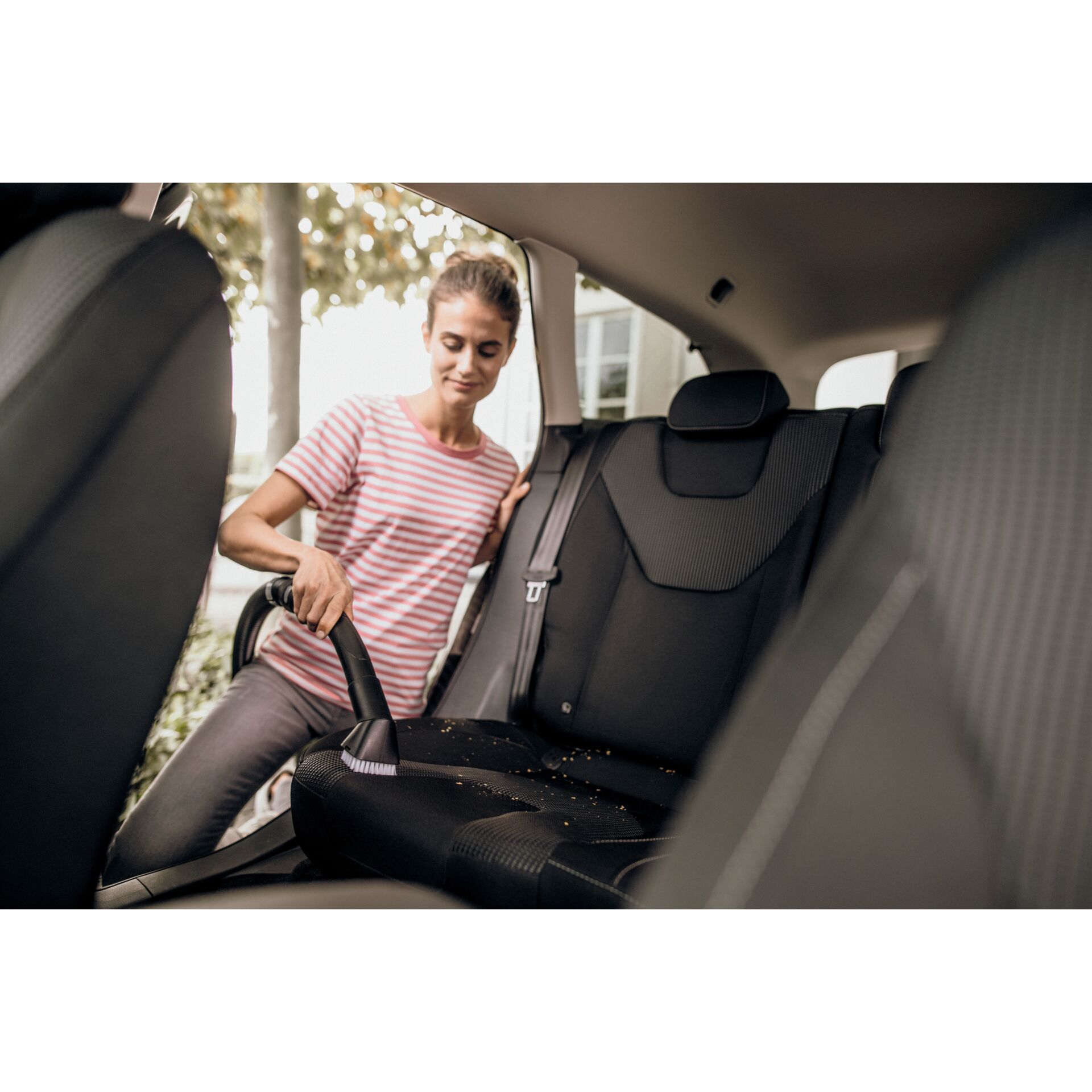 Person, Kissen, Dekoration für Zuhause, Sitzen, Person, Kissen, Dekoration für Zuhause, Sitzen