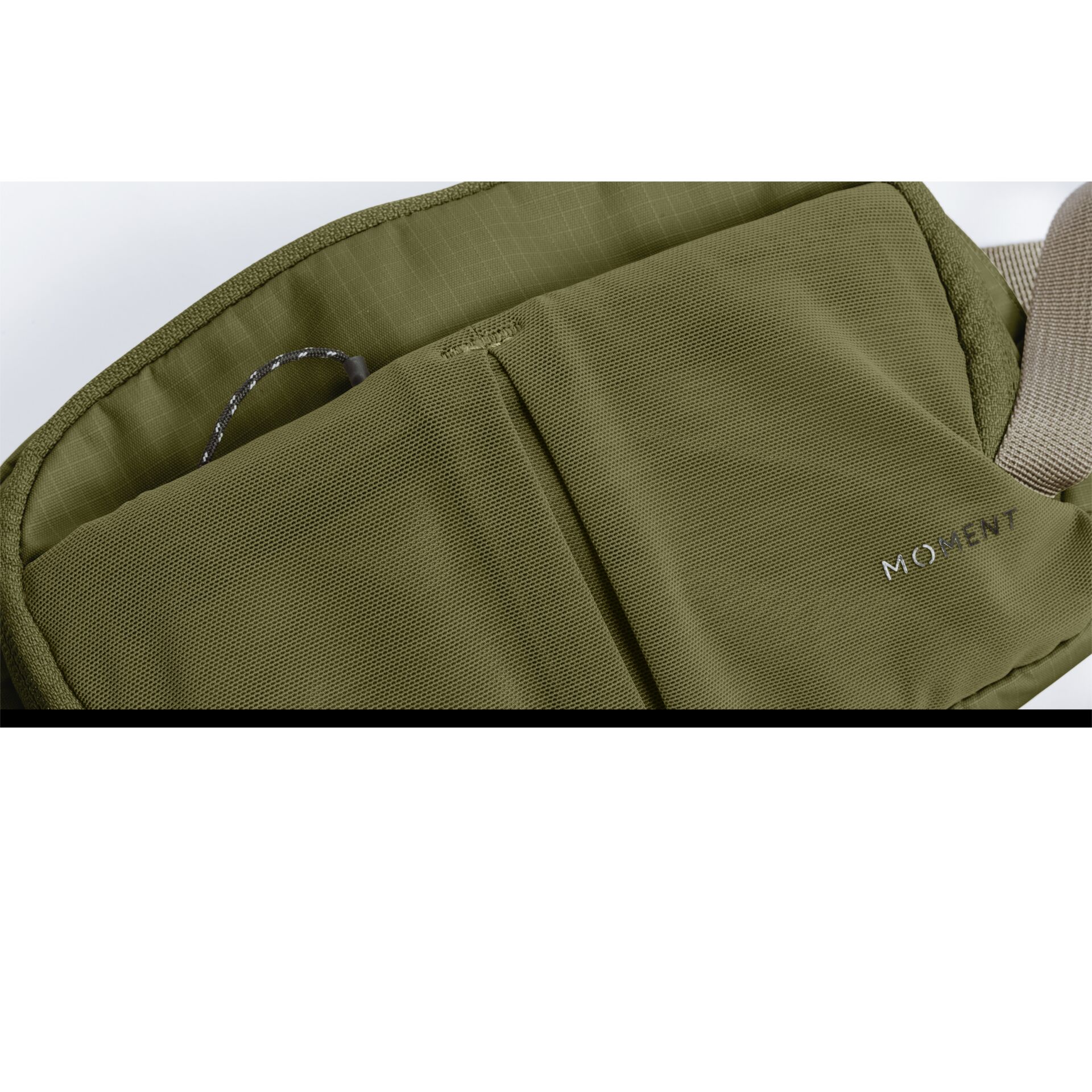 Umhängetasche, Olivegrün, Nylon, Reißverschluss, Gurtband