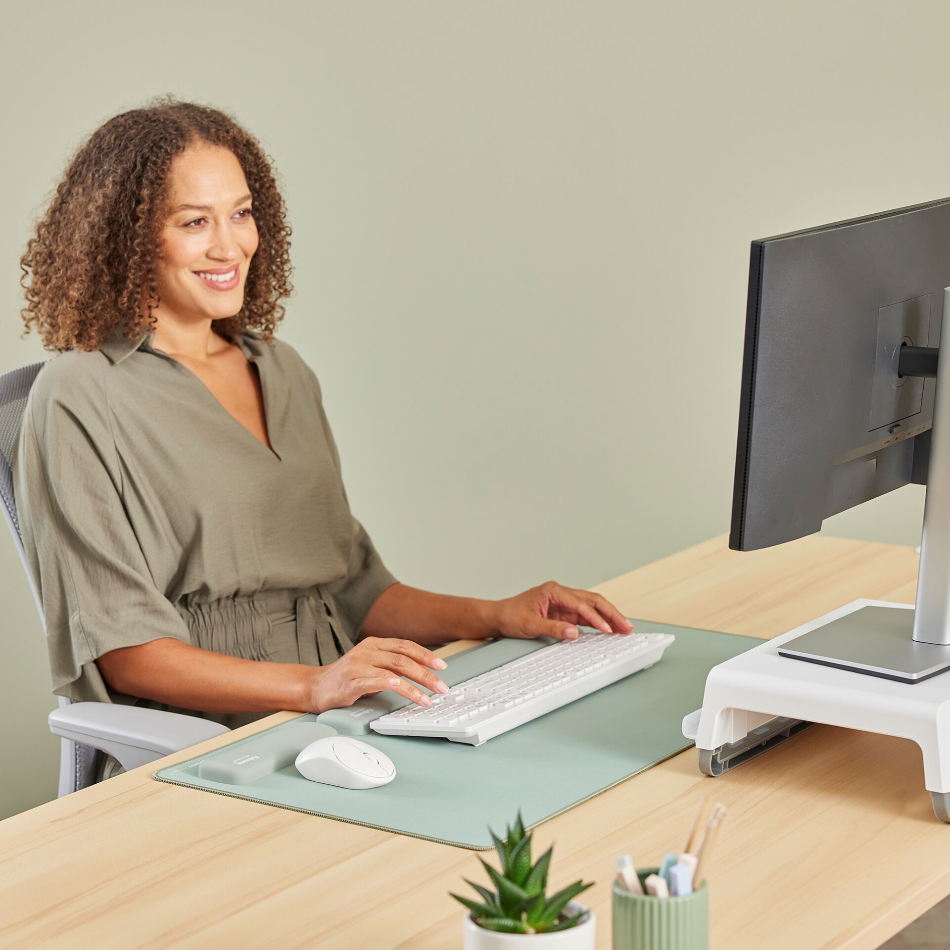 Moebel, Tabelle, Schreibtisch, Computer-Tastatur, Person