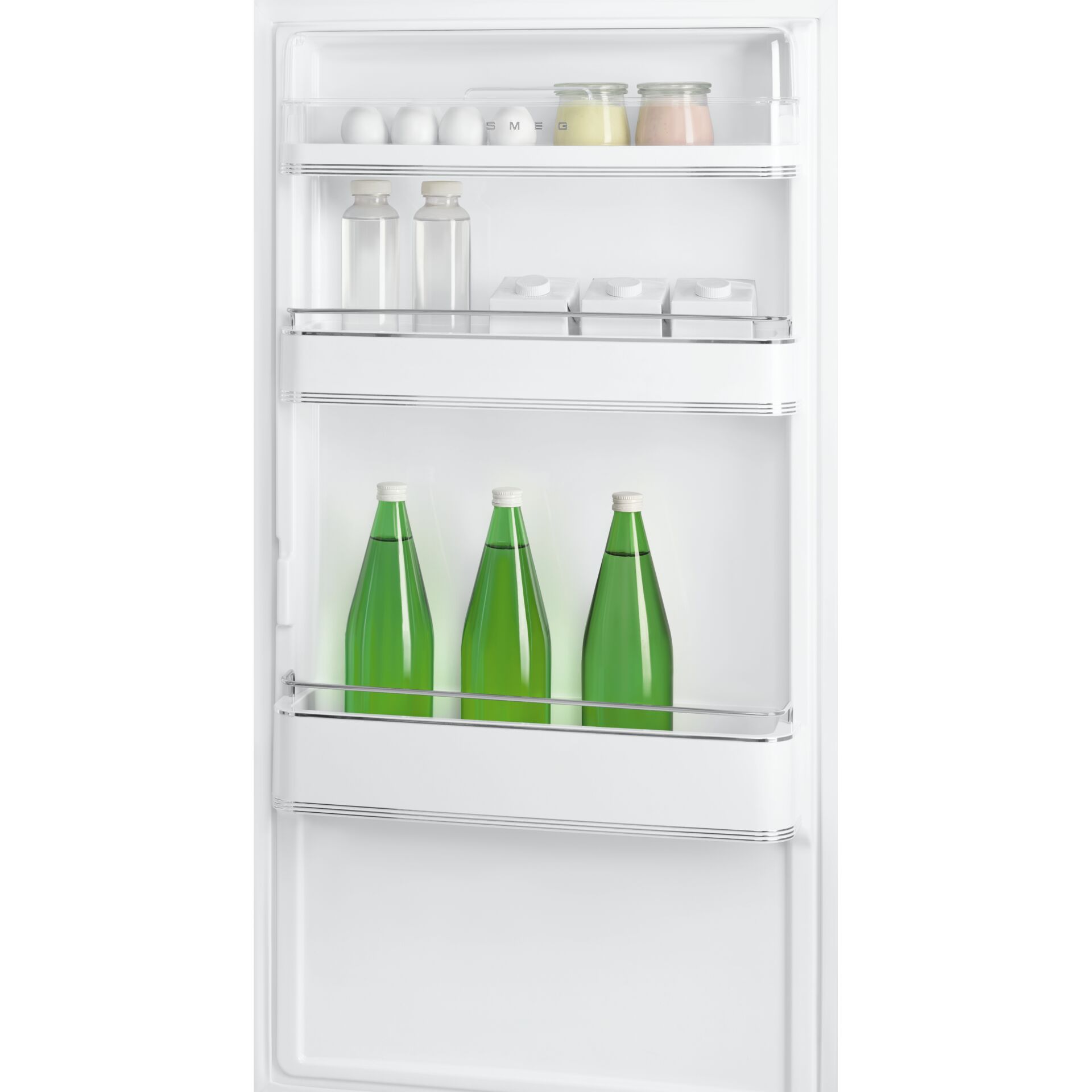 Gerät, Elektrisches Gerät, Kühlschrank, Gerät, Elektrisches Gerät, Kühlschrank, Mini-Kühlschrank, Kühlschrank, Glasflaschen, grüne Flaschen, Regale