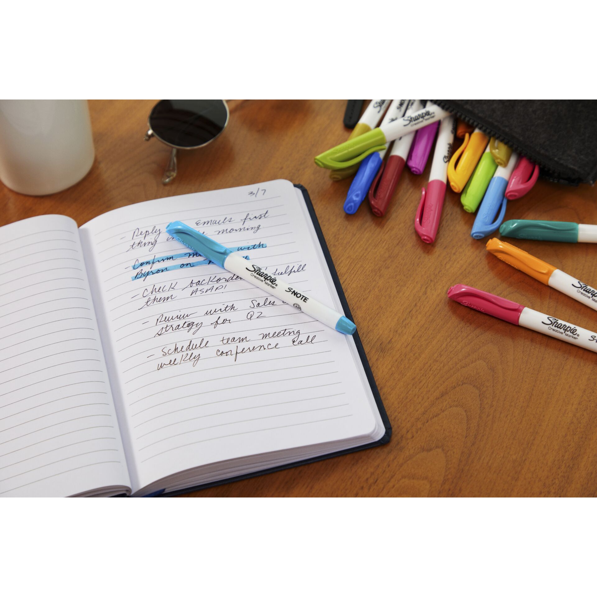 Buch, Veröffentlichung, Stift