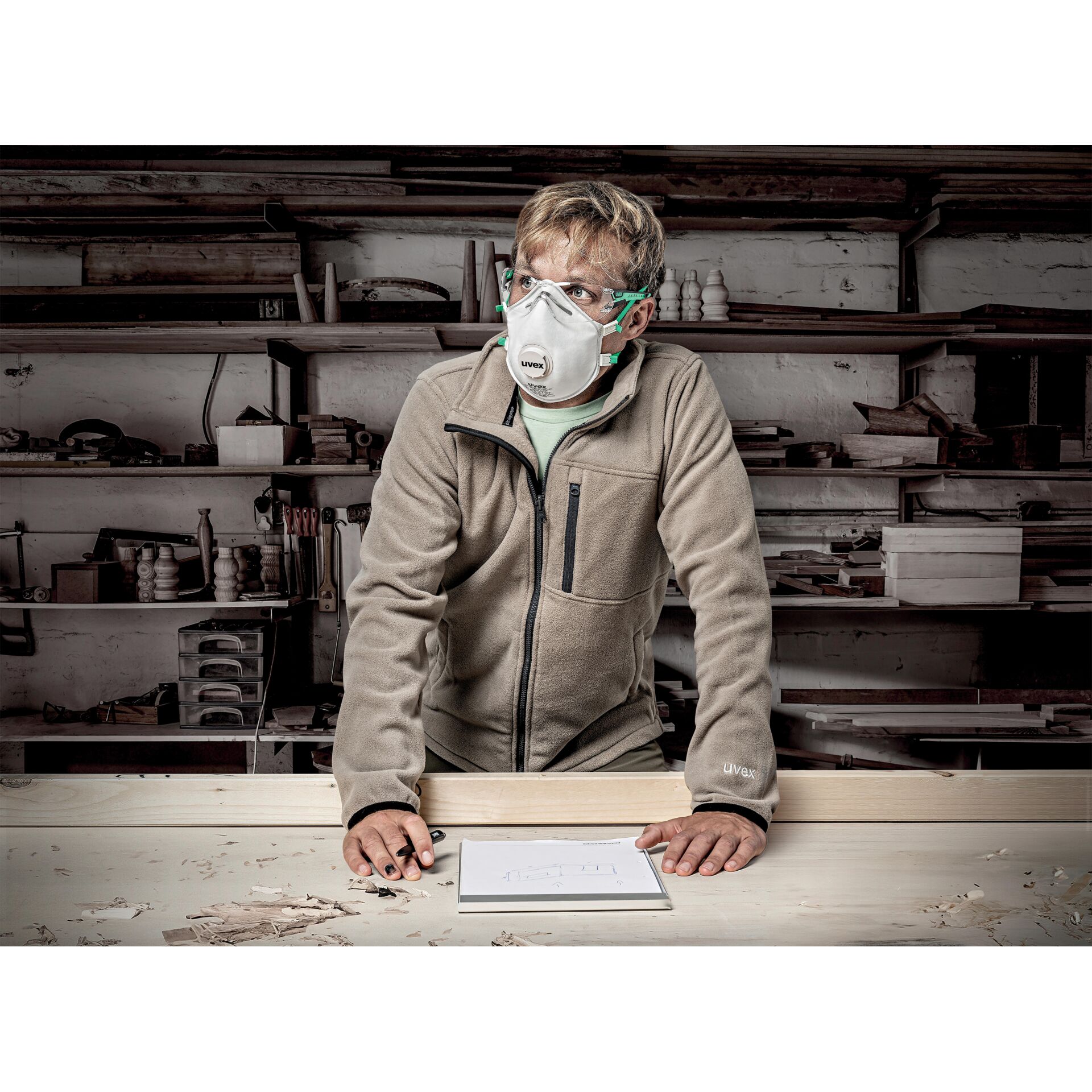 Bekleidung, Mantel, Drinnen, Innenarchitektur